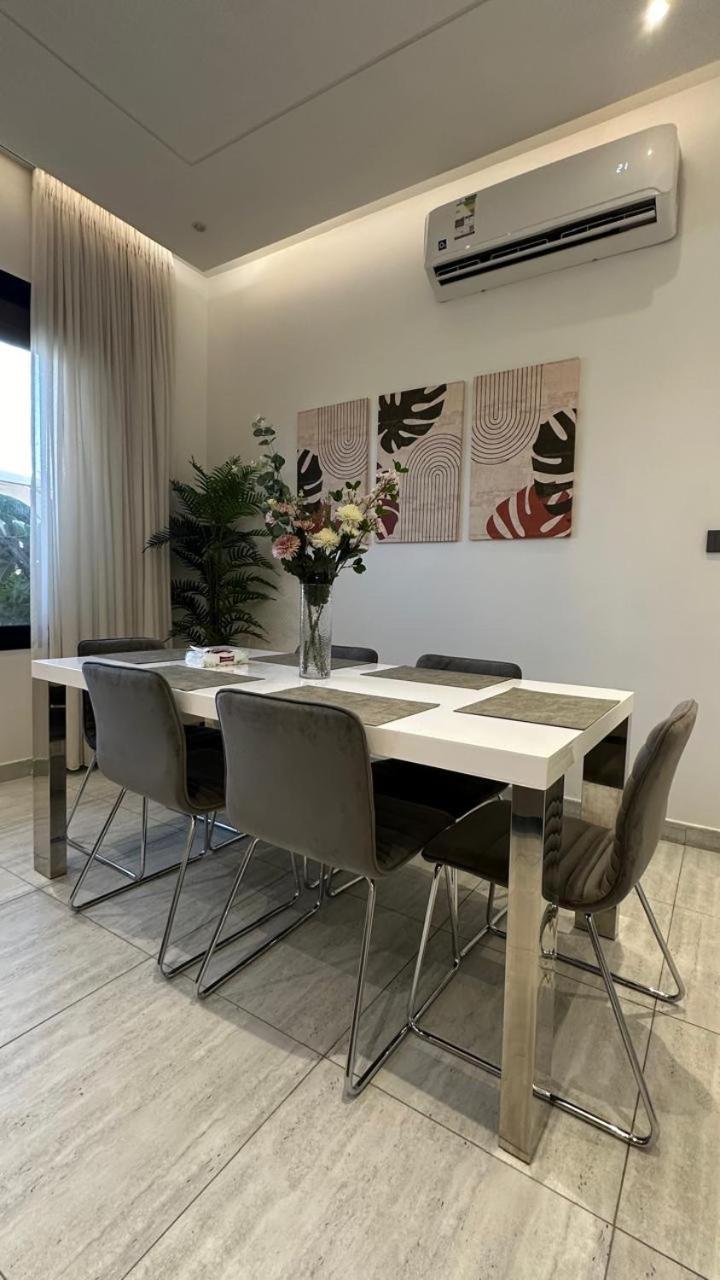 Smart luxury apartment 3bedrooms