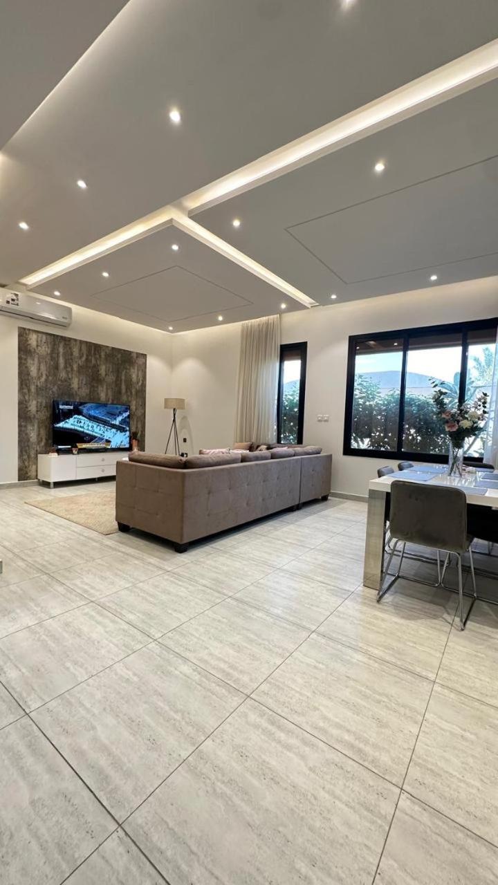 Smart luxury apartment 3bedrooms