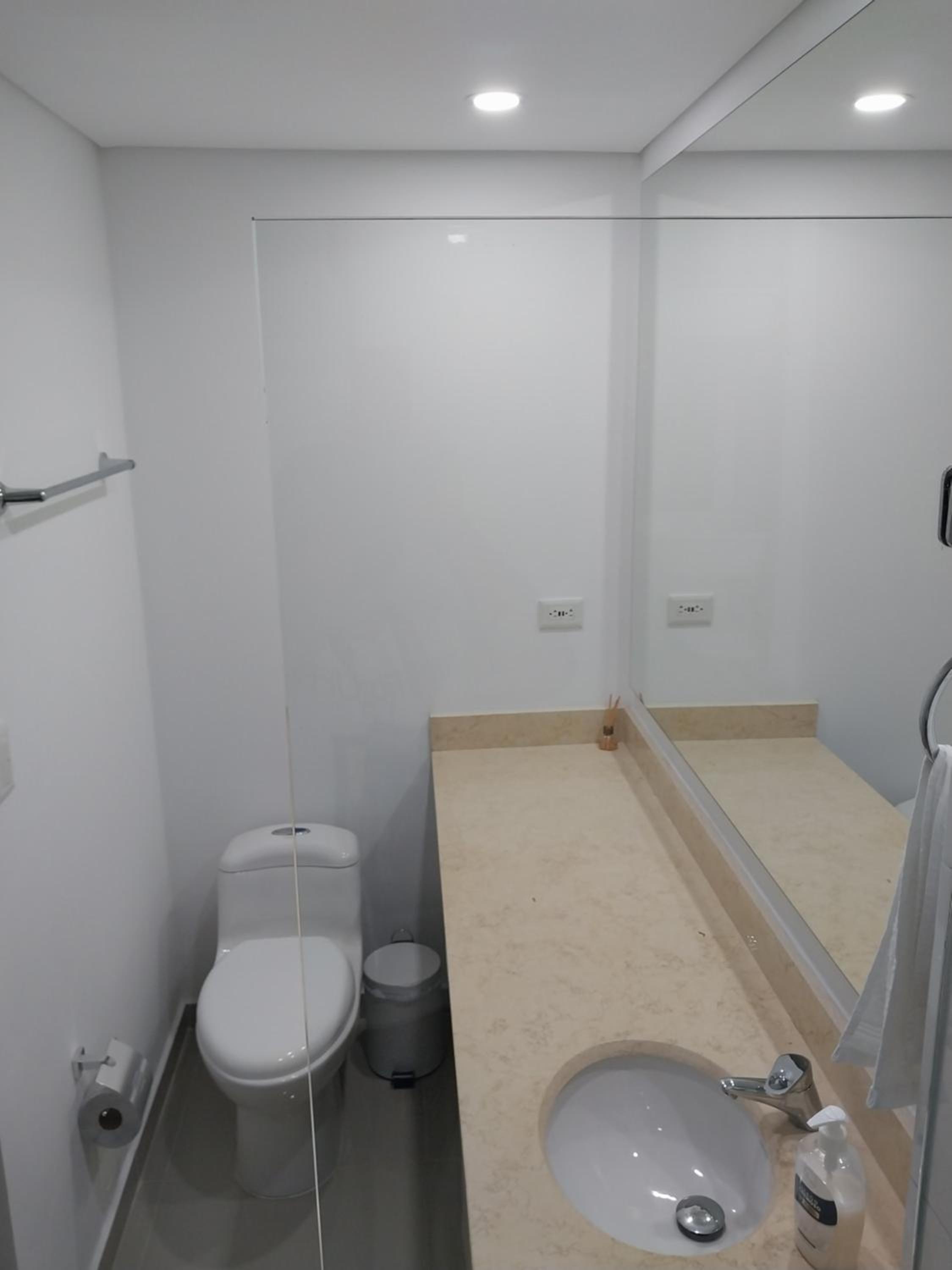 Apartamento Moderno Con Excelente Vista, Piscina, excepto los lunes por mantenimiento y Parqueadero privado, ubicado en Neiva
