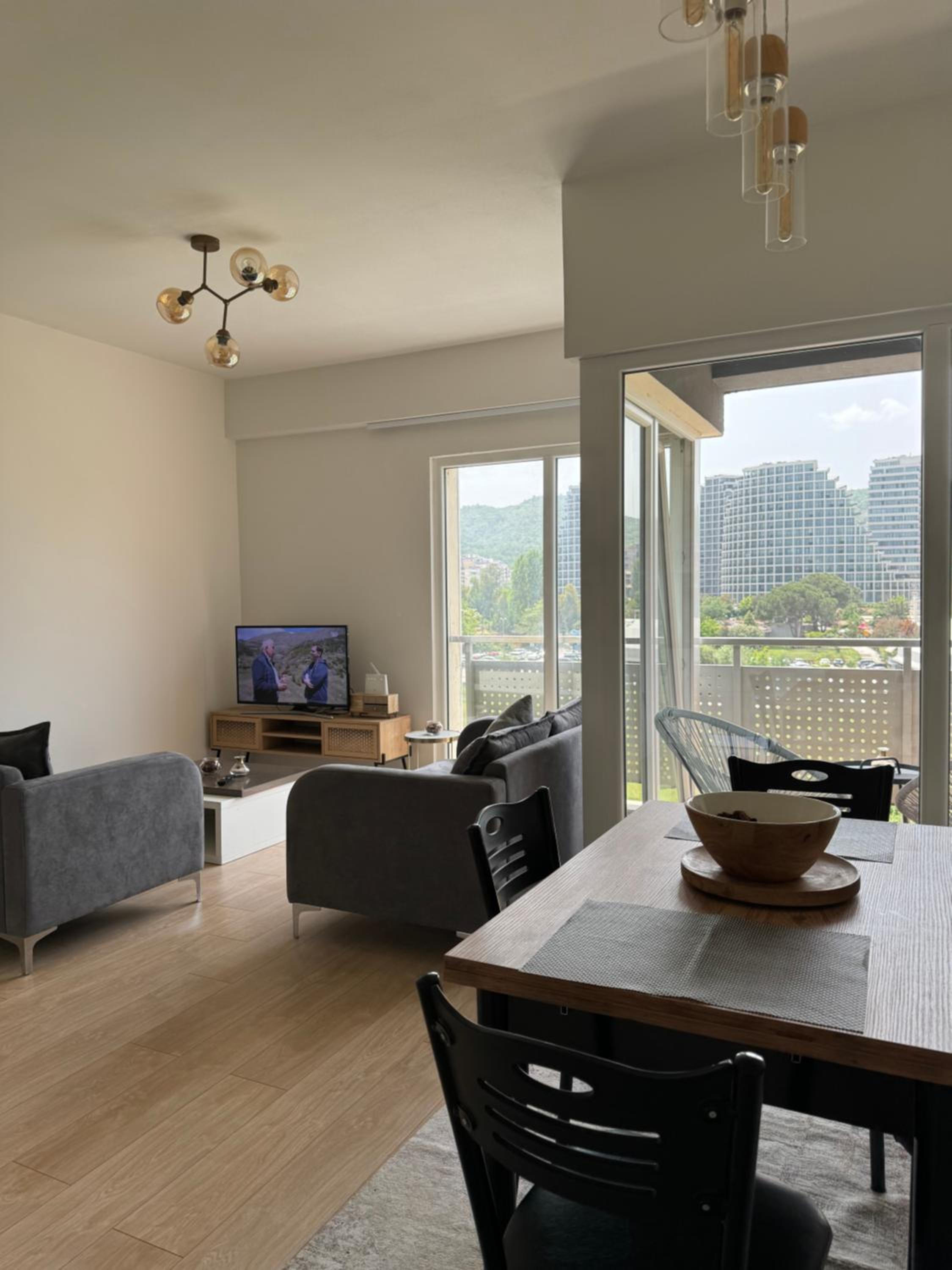 Tirana Lake View Premium Apartment