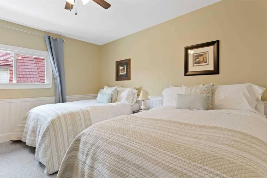 Perfection near the River - 4 Bedroom Villa Complimentary Breakfast Delivered Daily to the Rental
