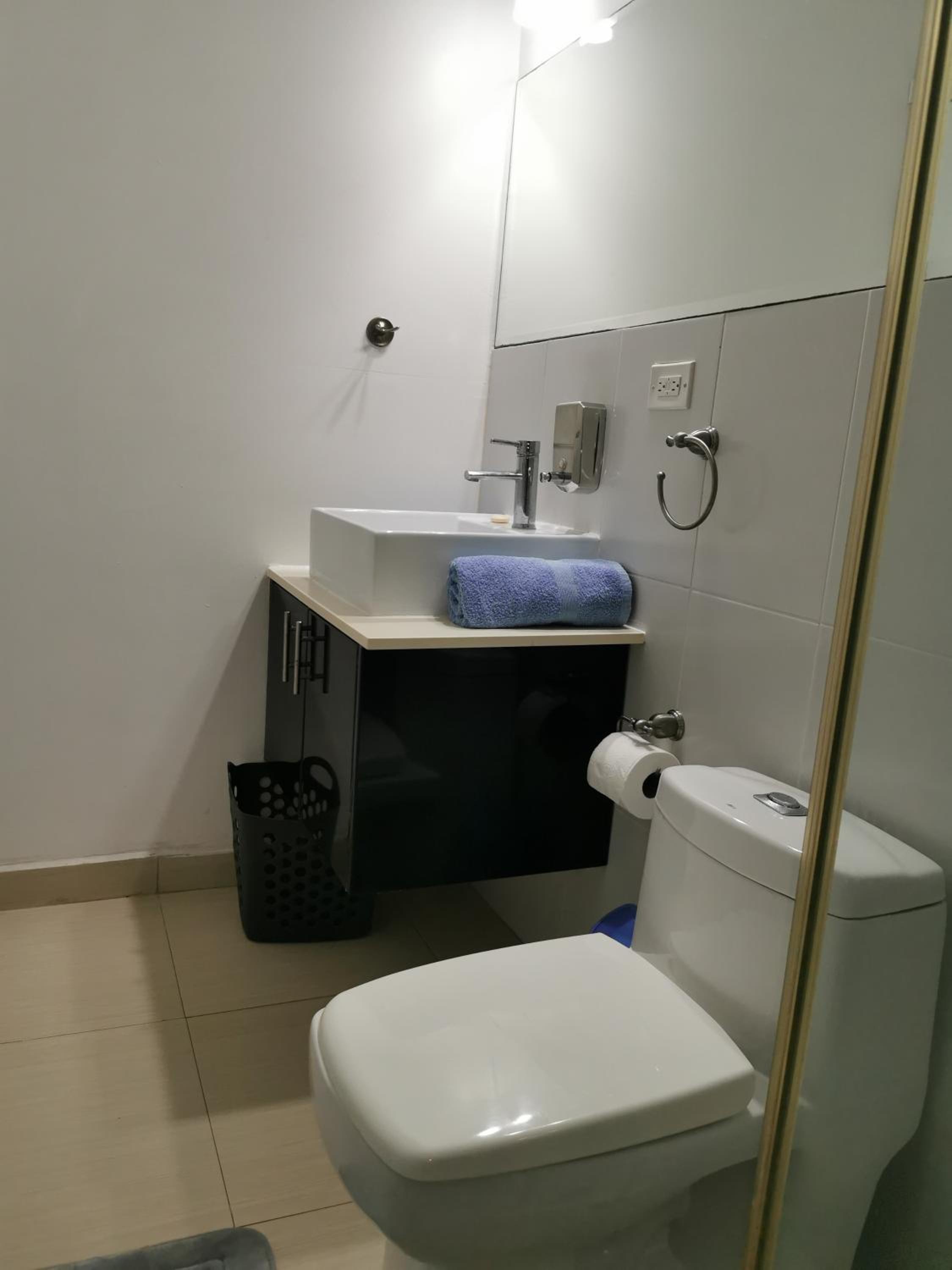 Cómodo Apartamento con vista al Mar y piscina