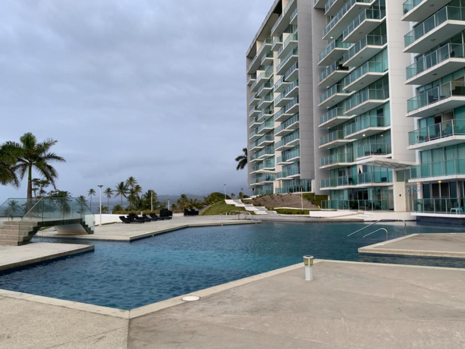 Cómodo Apartamento con vista al Mar y piscina