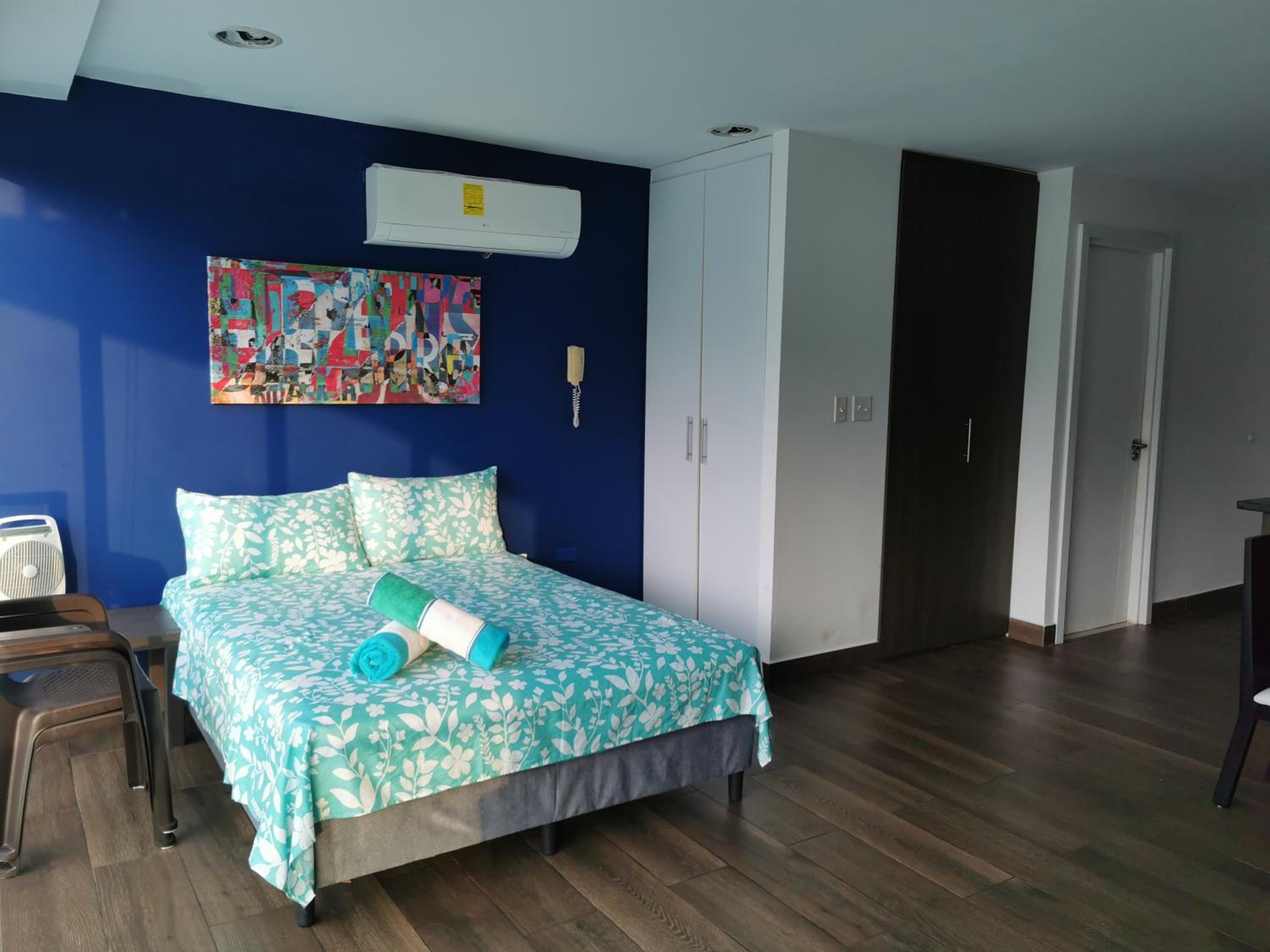 Cómodo Apartamento con vista al Mar y piscina