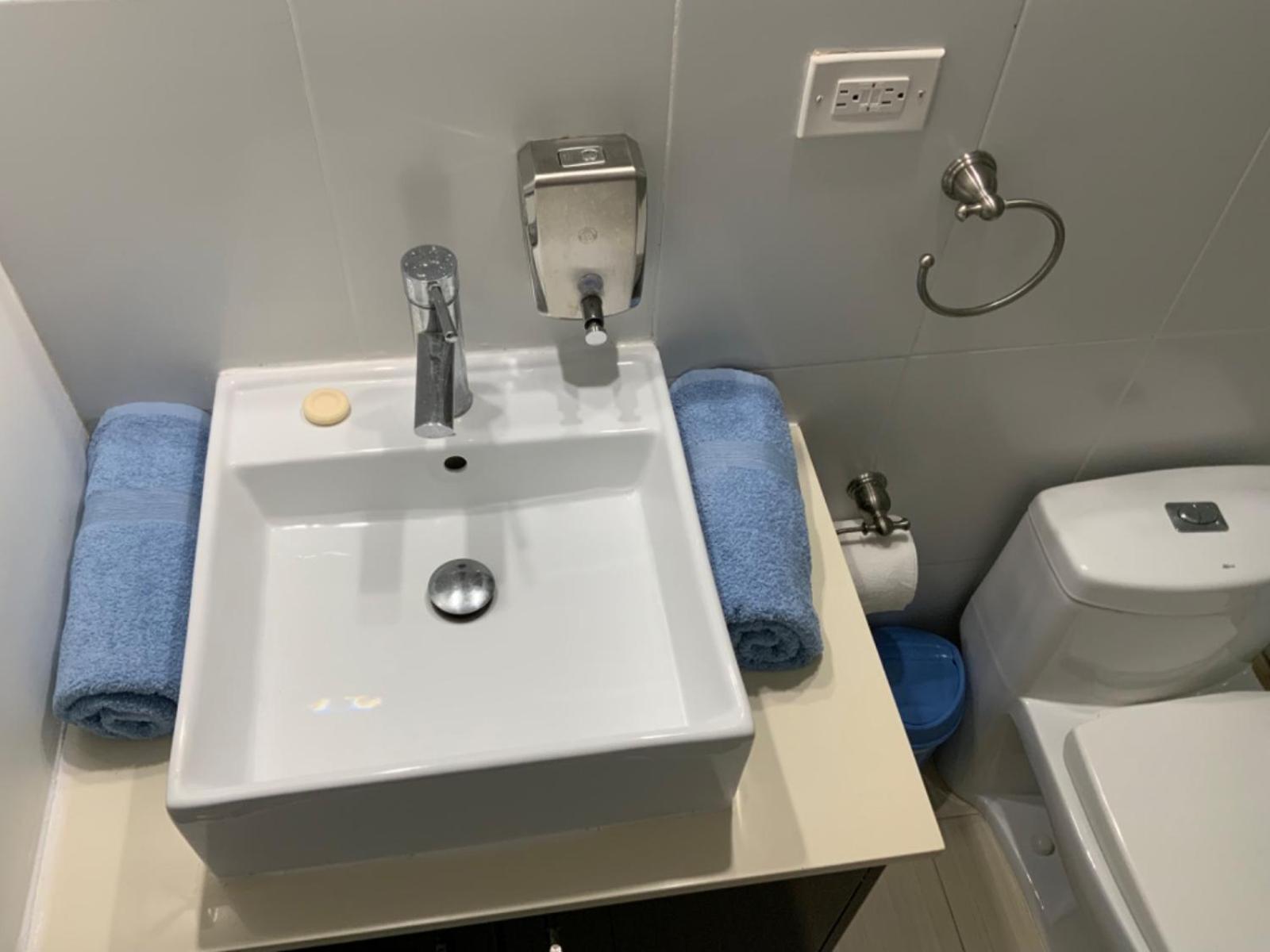 Cómodo Apartamento con vista al Mar y piscina