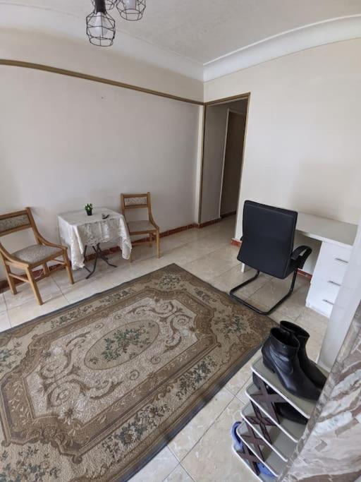 Alexandria Downtown Apartment