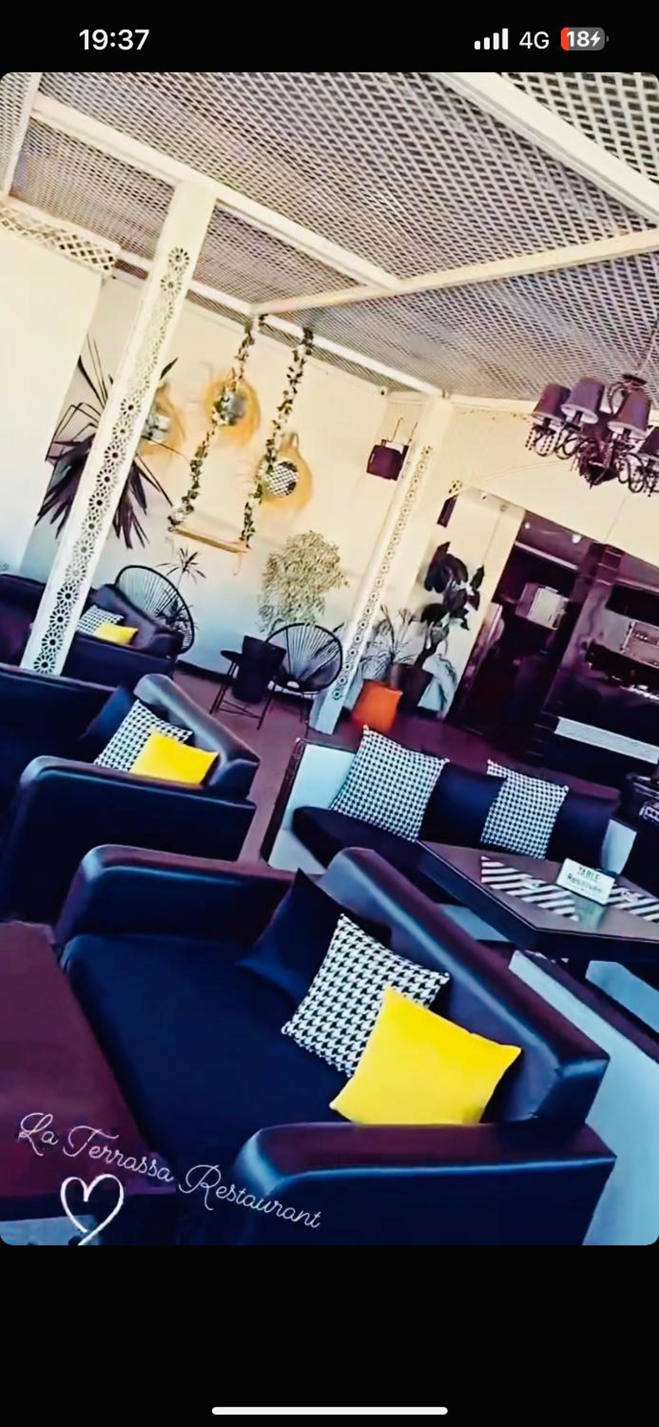 lounge