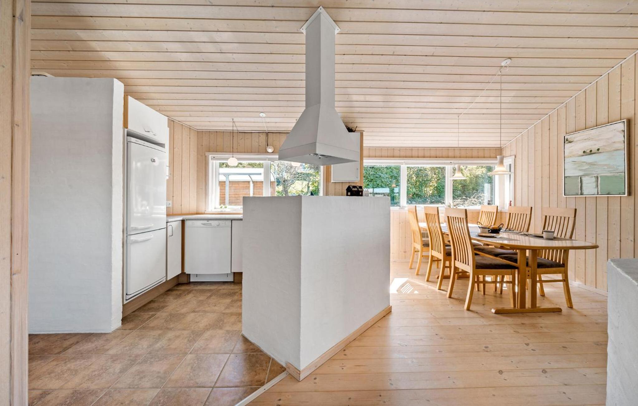 3 Bedroom Stunning Home In Løgstrup