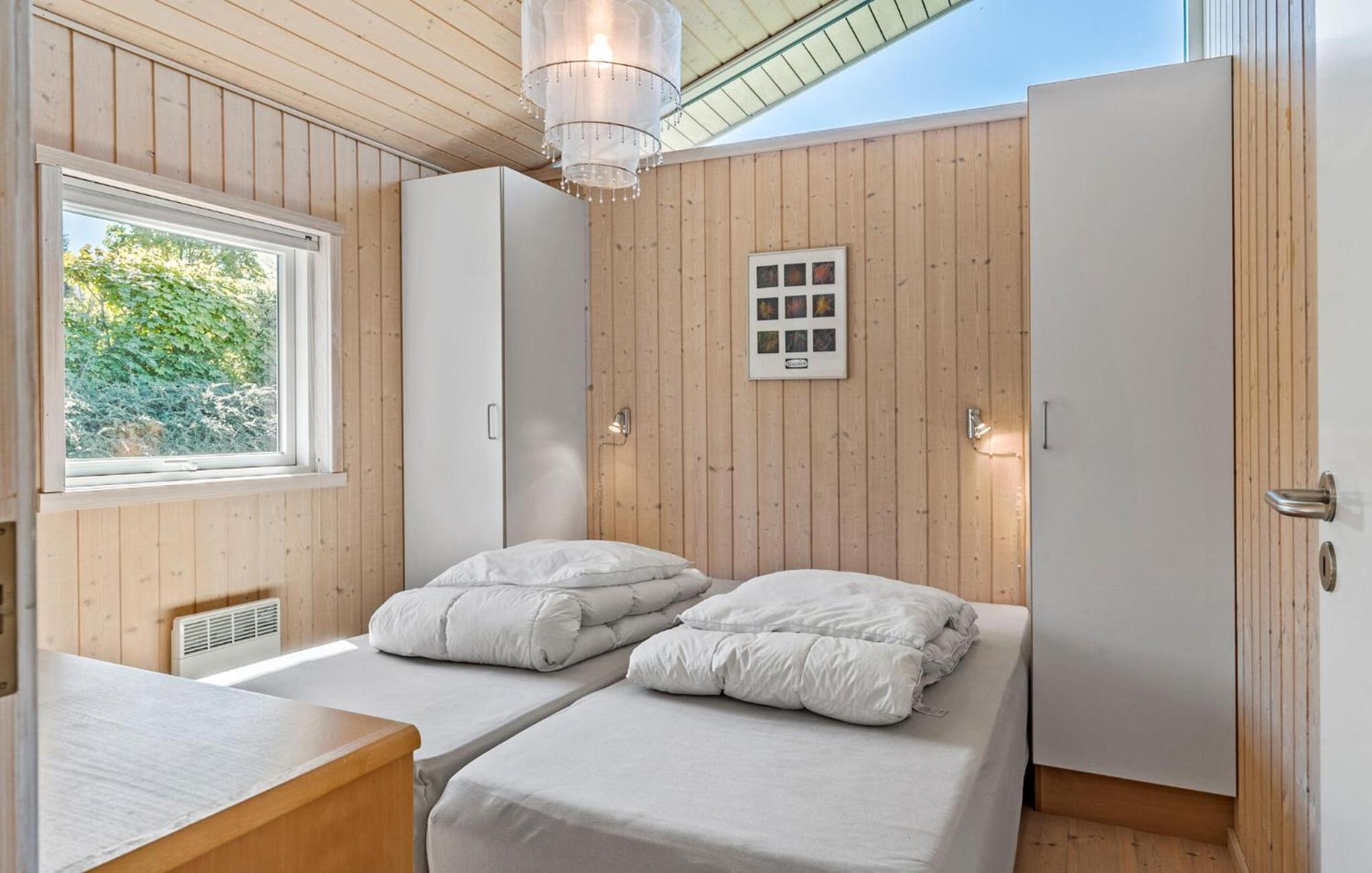 3 Bedroom Stunning Home In Løgstrup