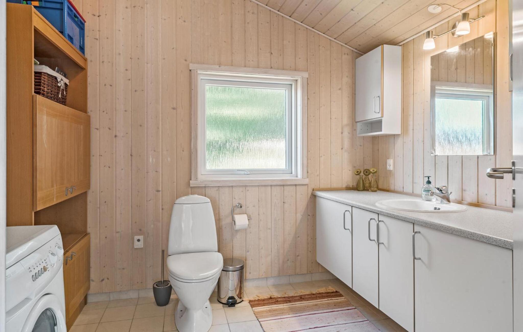 3 Bedroom Stunning Home In Løgstrup