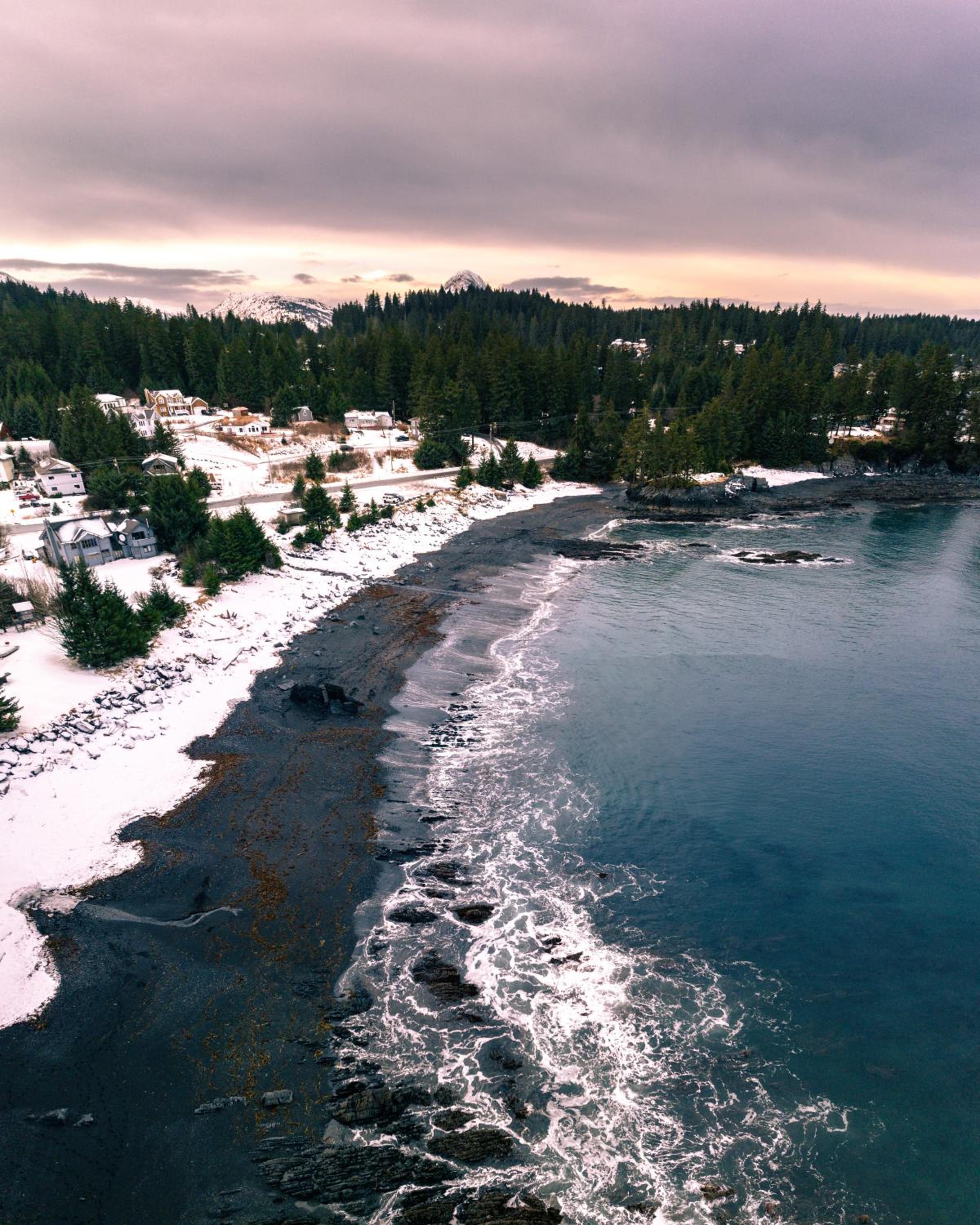 THE SHORELINE #1 - Ocean Views and Northern Lights view 5