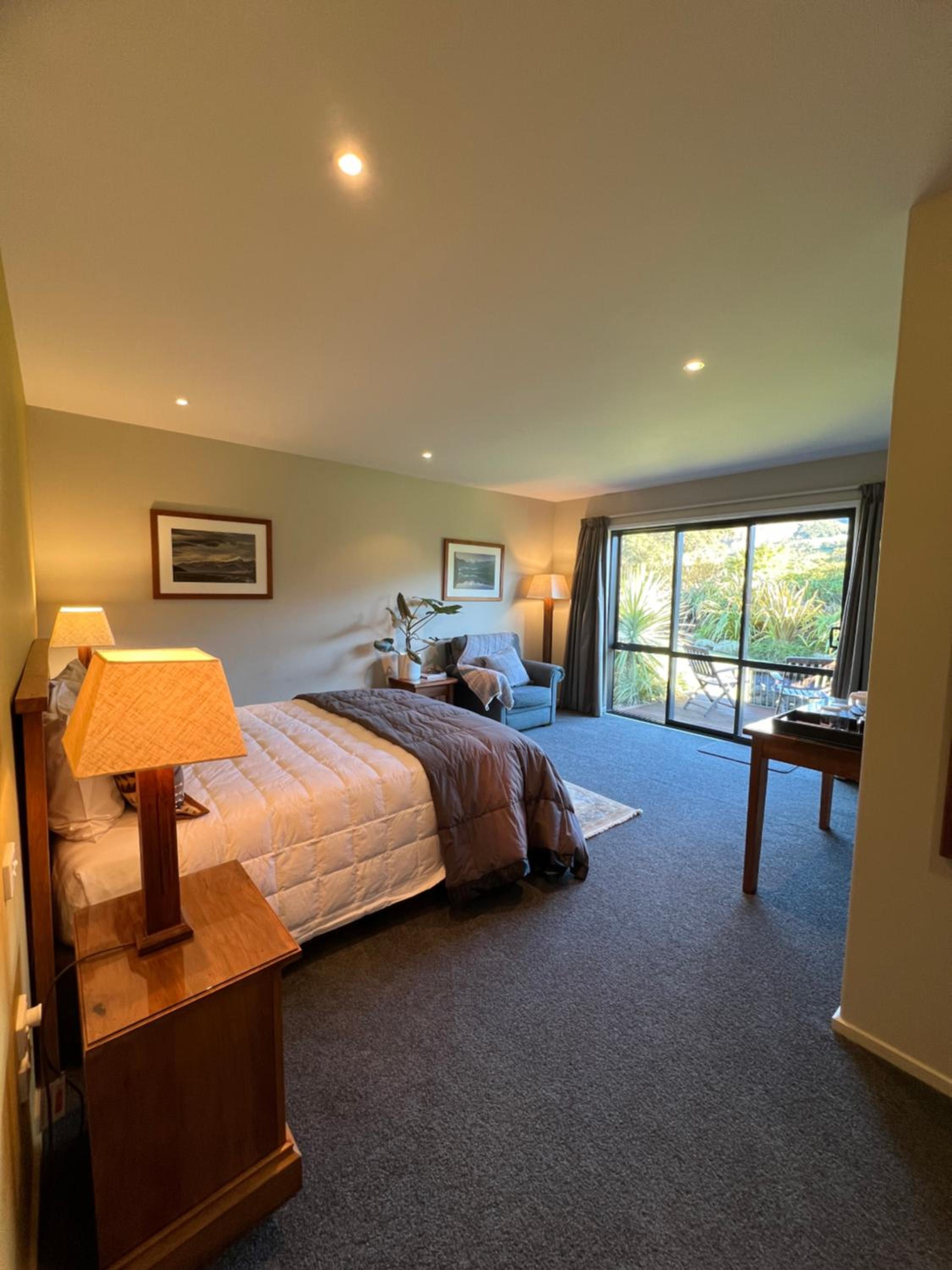 Manakau Lodge