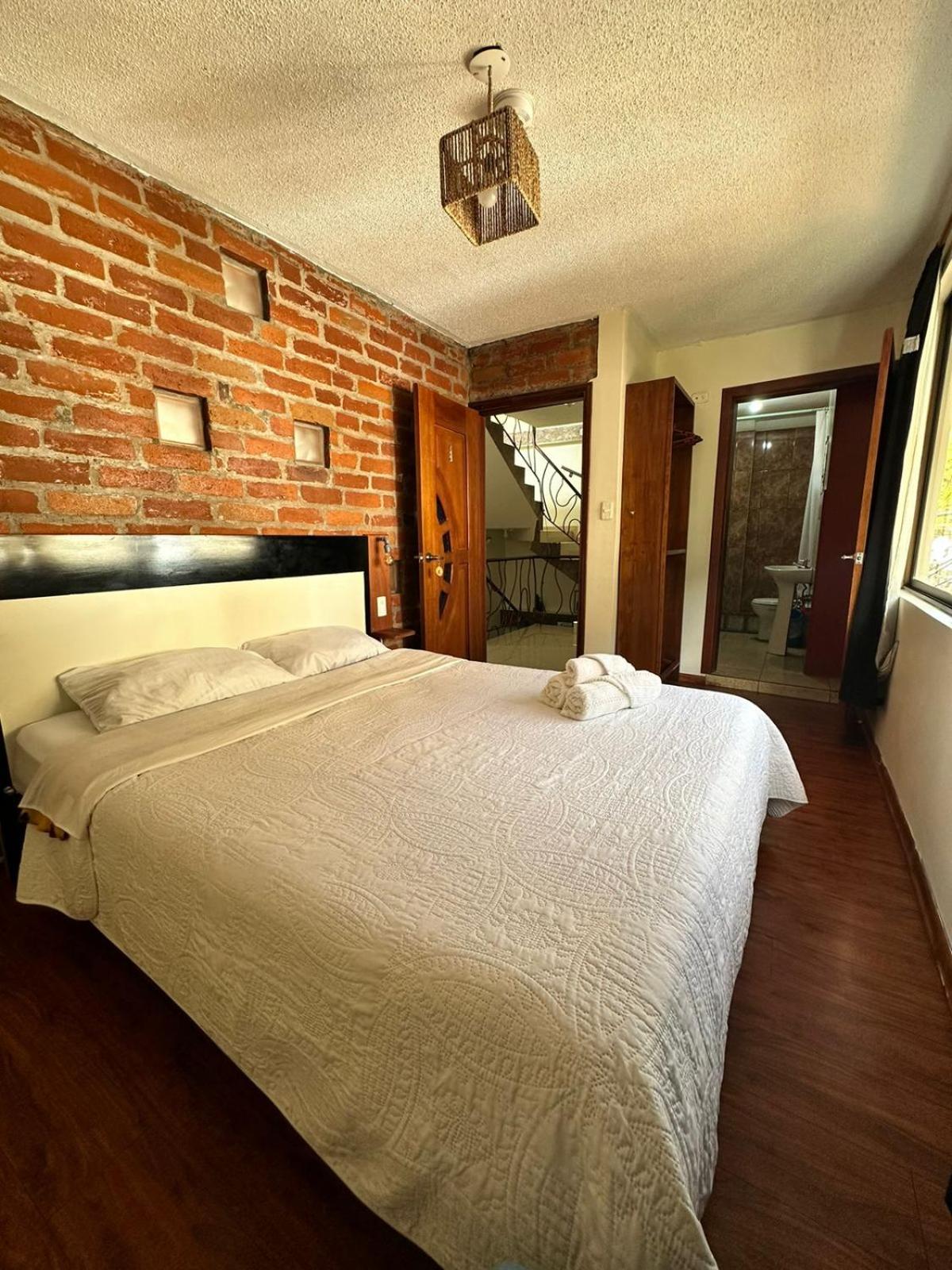 Hostal Apakilla H1 view 4
