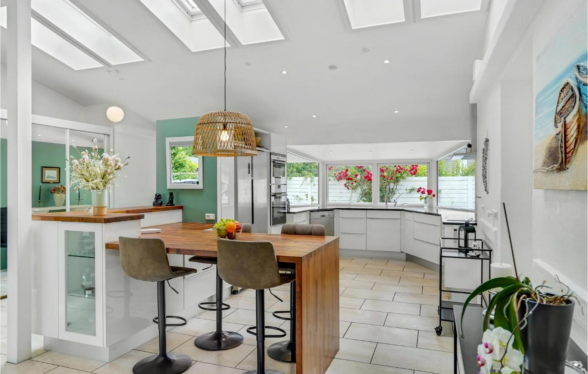 Four-Bedroom Holiday Home In Stroby