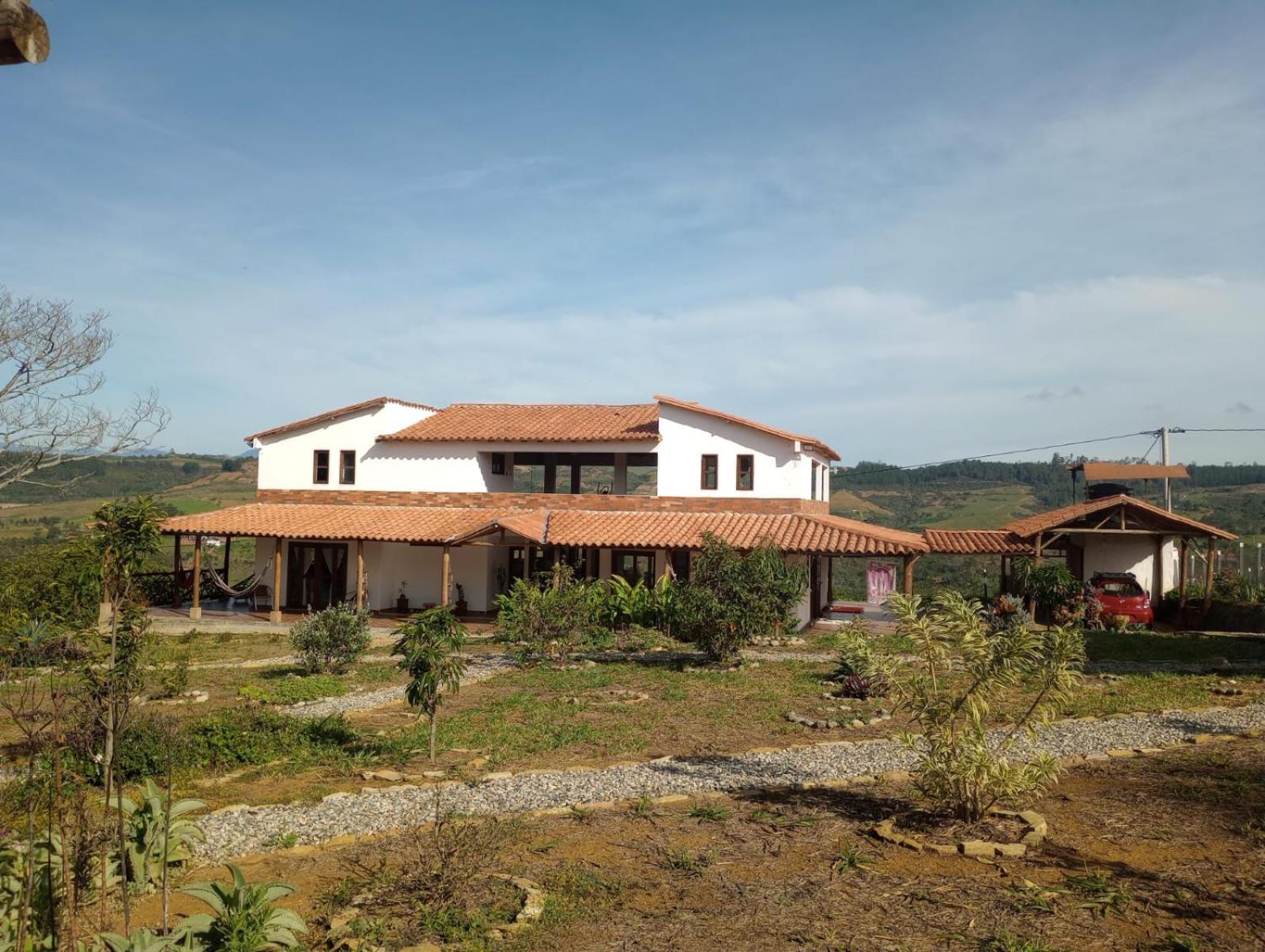 Casa Amatista Curiti