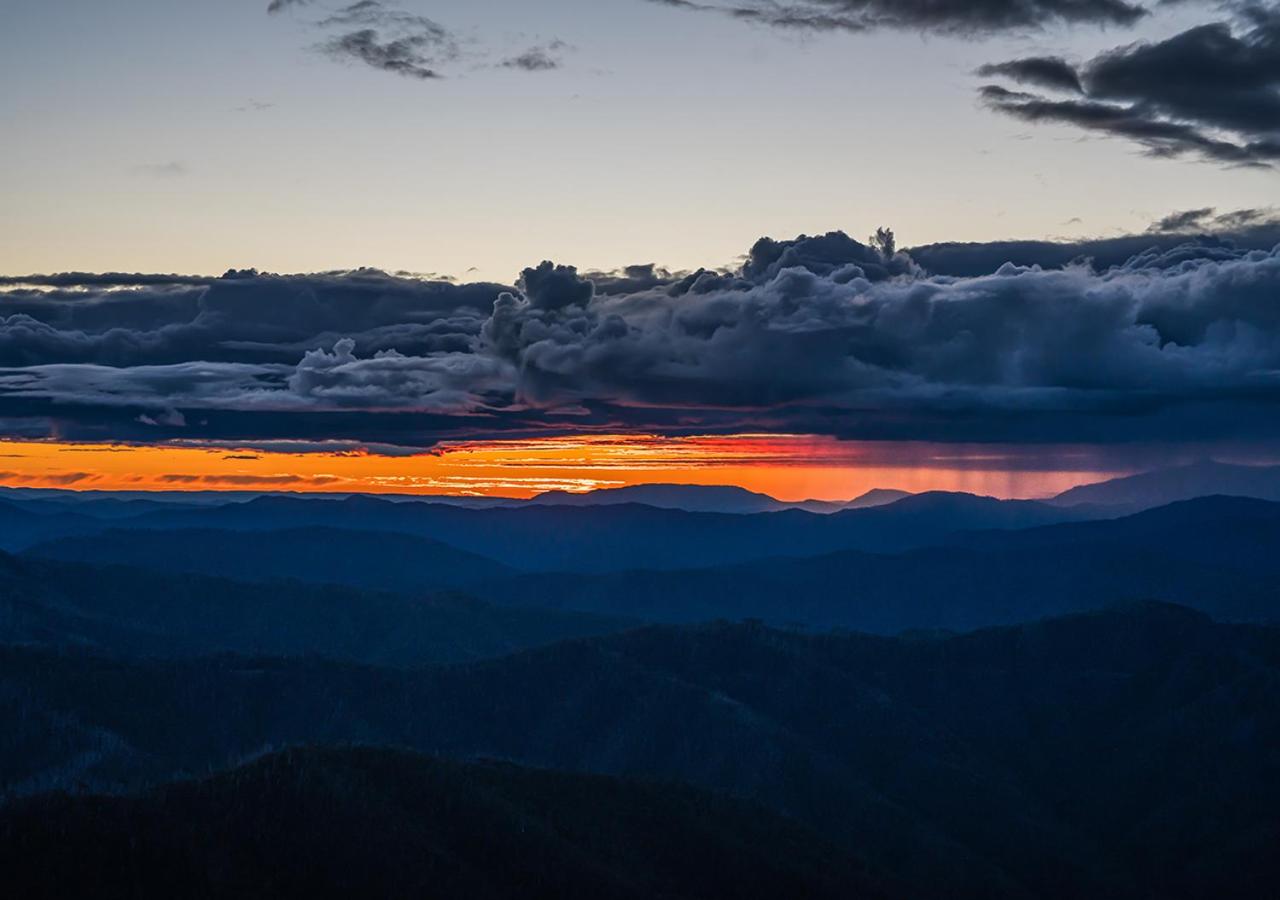 Cosy Cabin 15 min drive from Mount Hotham