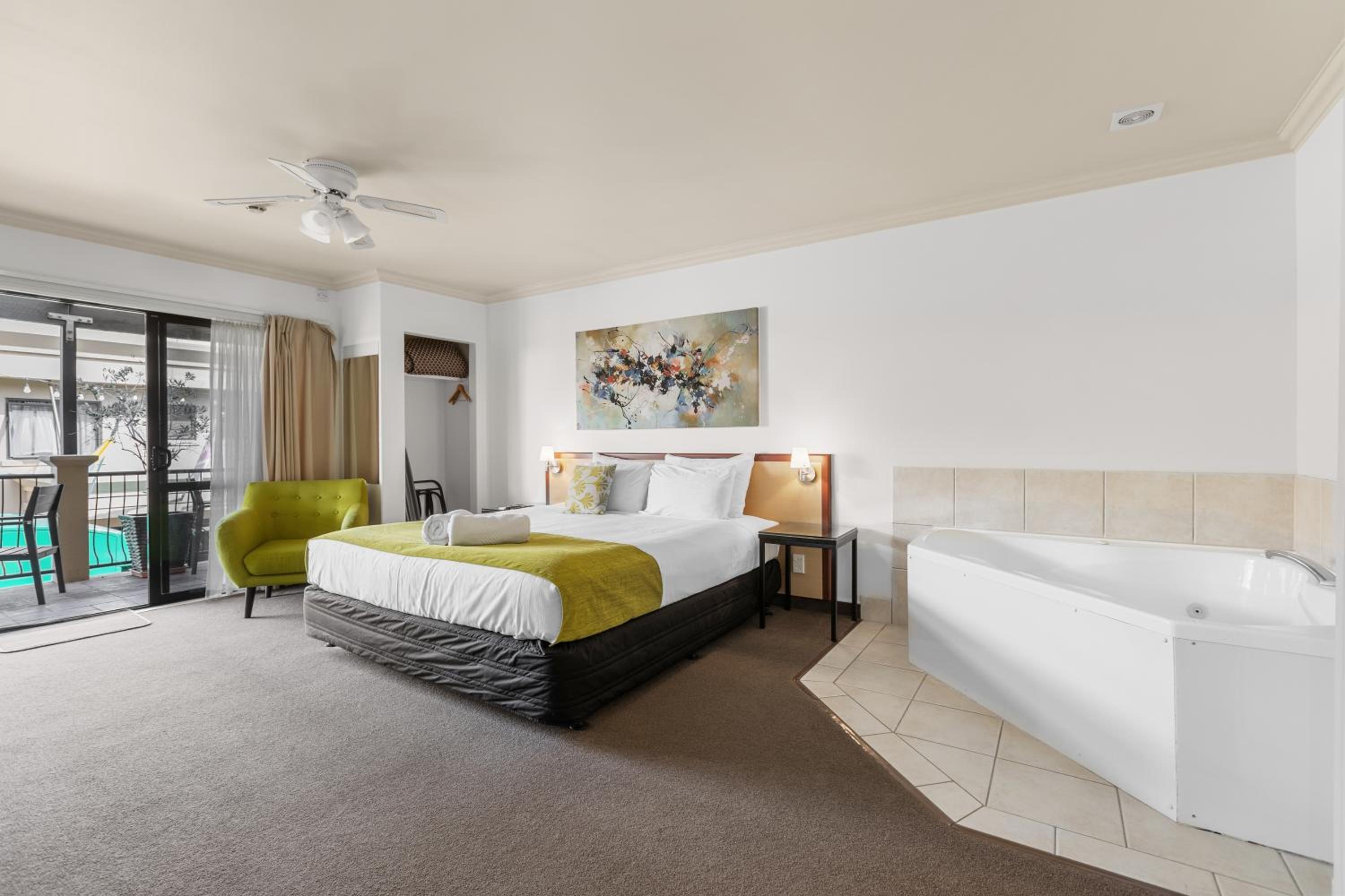Tuscany Villas Whakatane