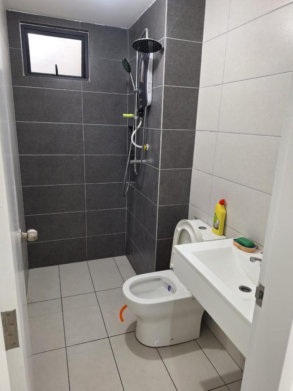 vista sentul residence share apartment with host