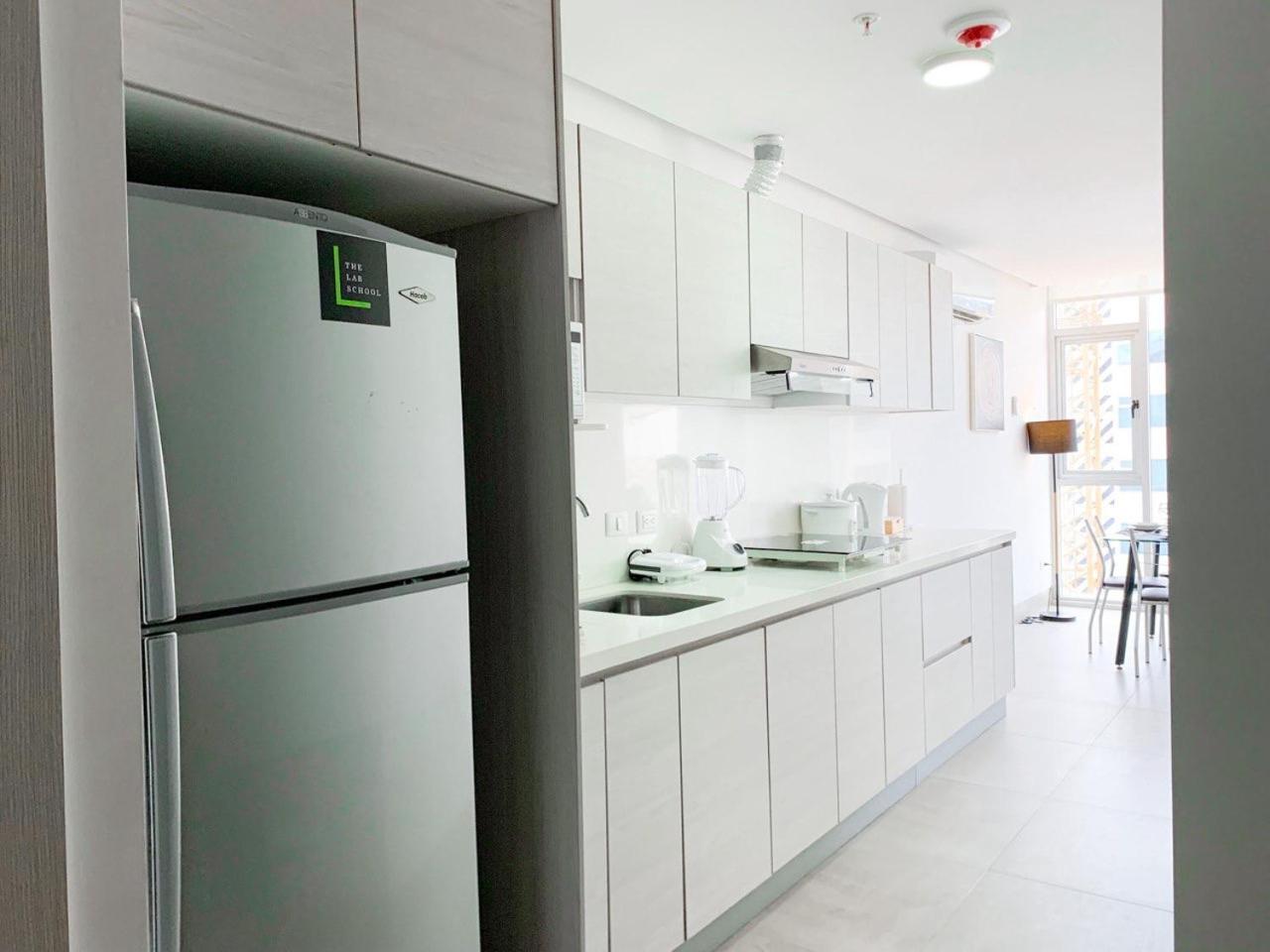 Airbnb Guayaquil, Mall del Sol, Piso alto view 3