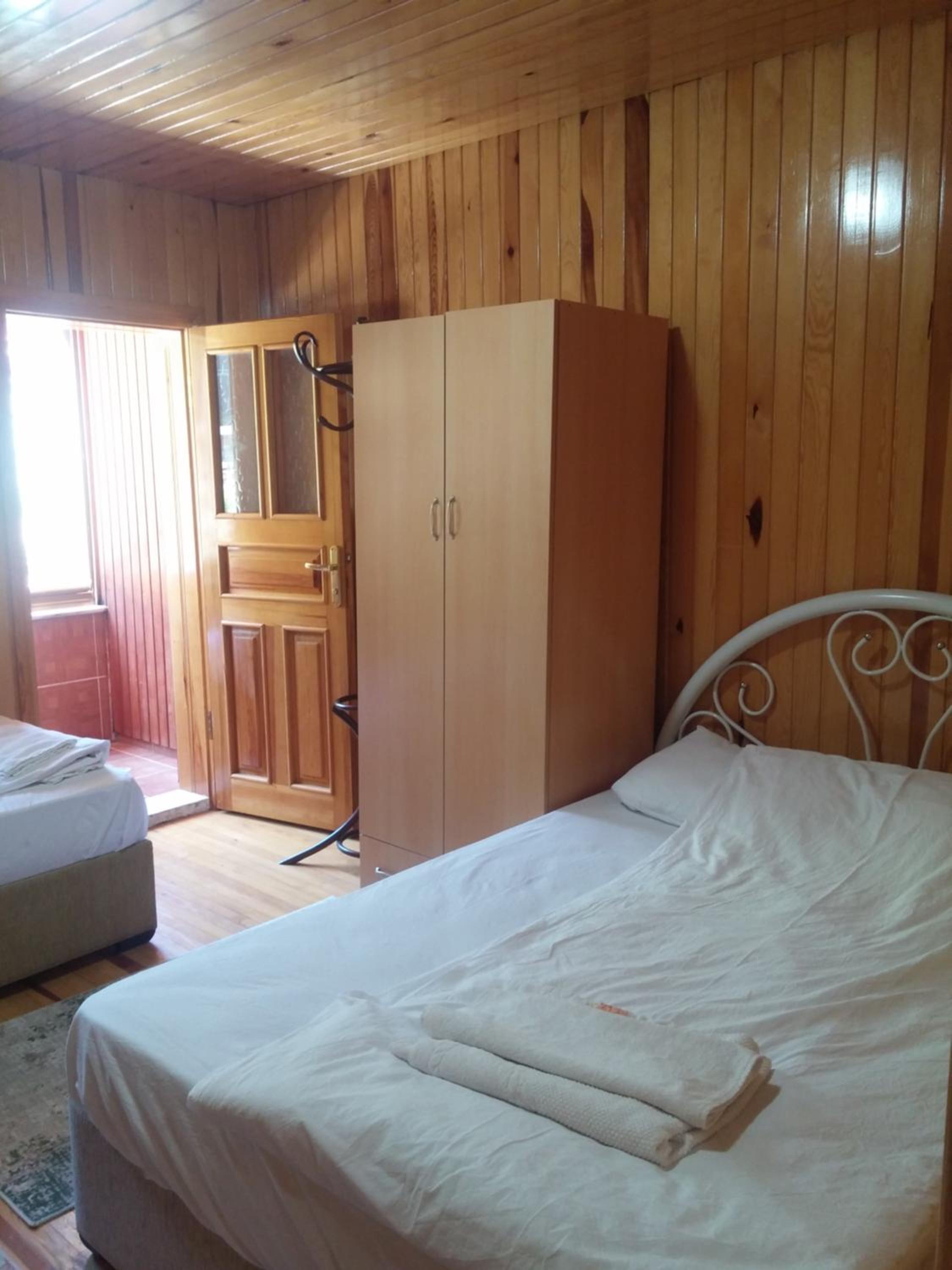 Photo 46