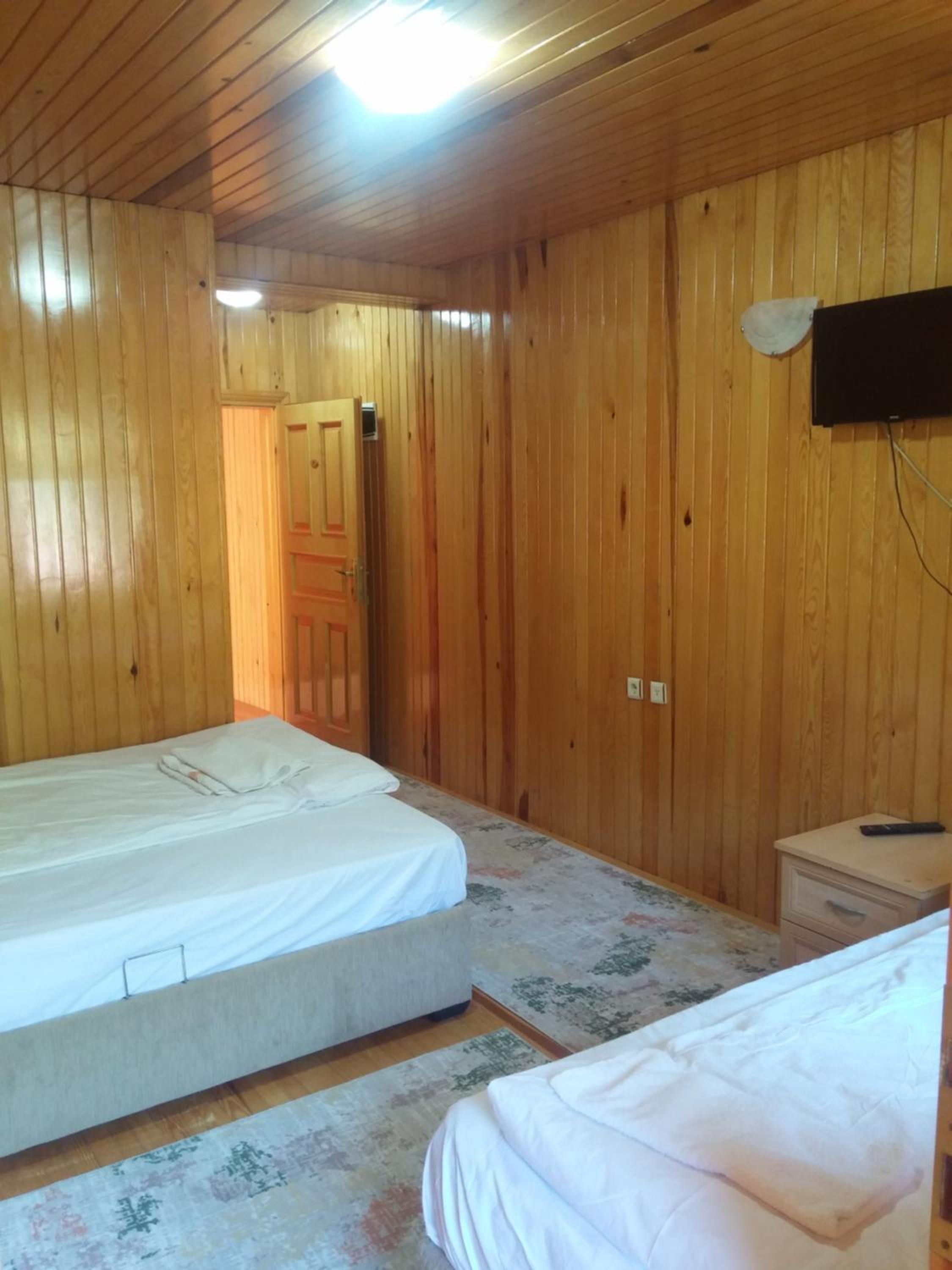 Photo 48