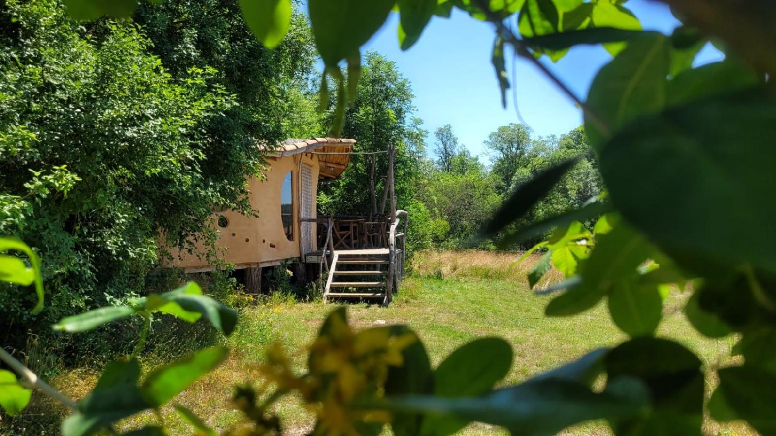 Domaine De Pradines