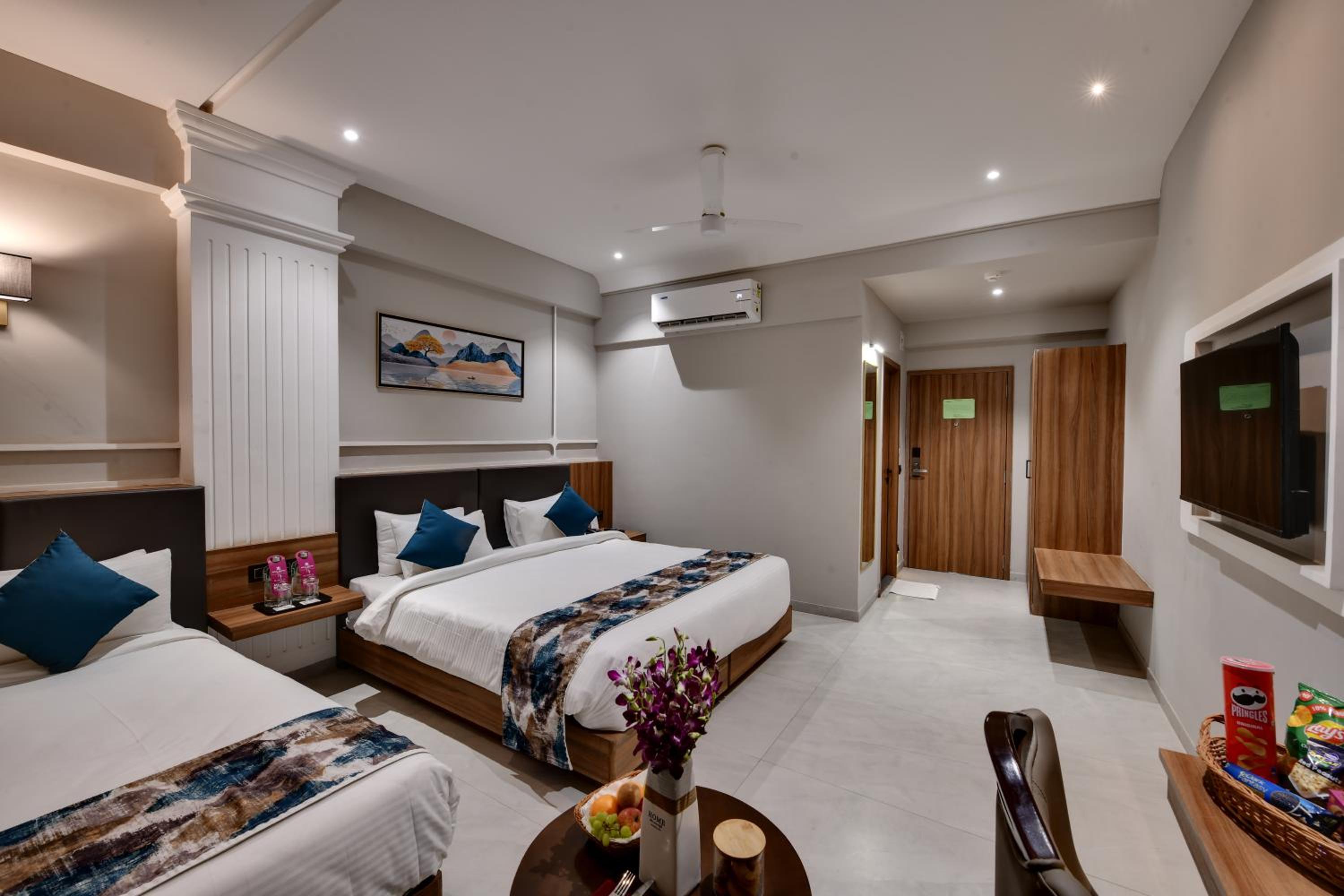 Regenta Inn Motikhavdi Jamnagar