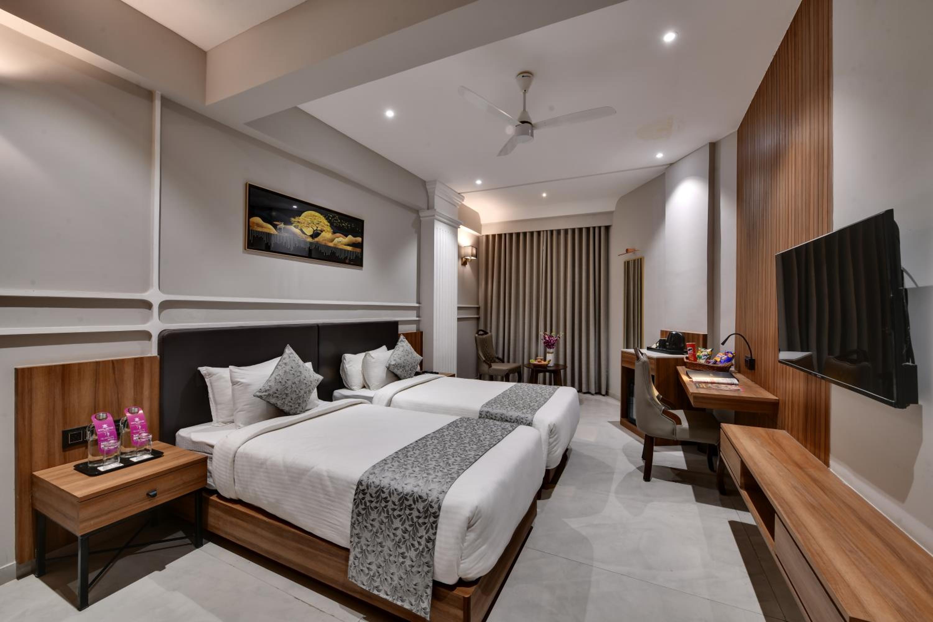 Regenta Inn Motikhavdi Jamnagar
