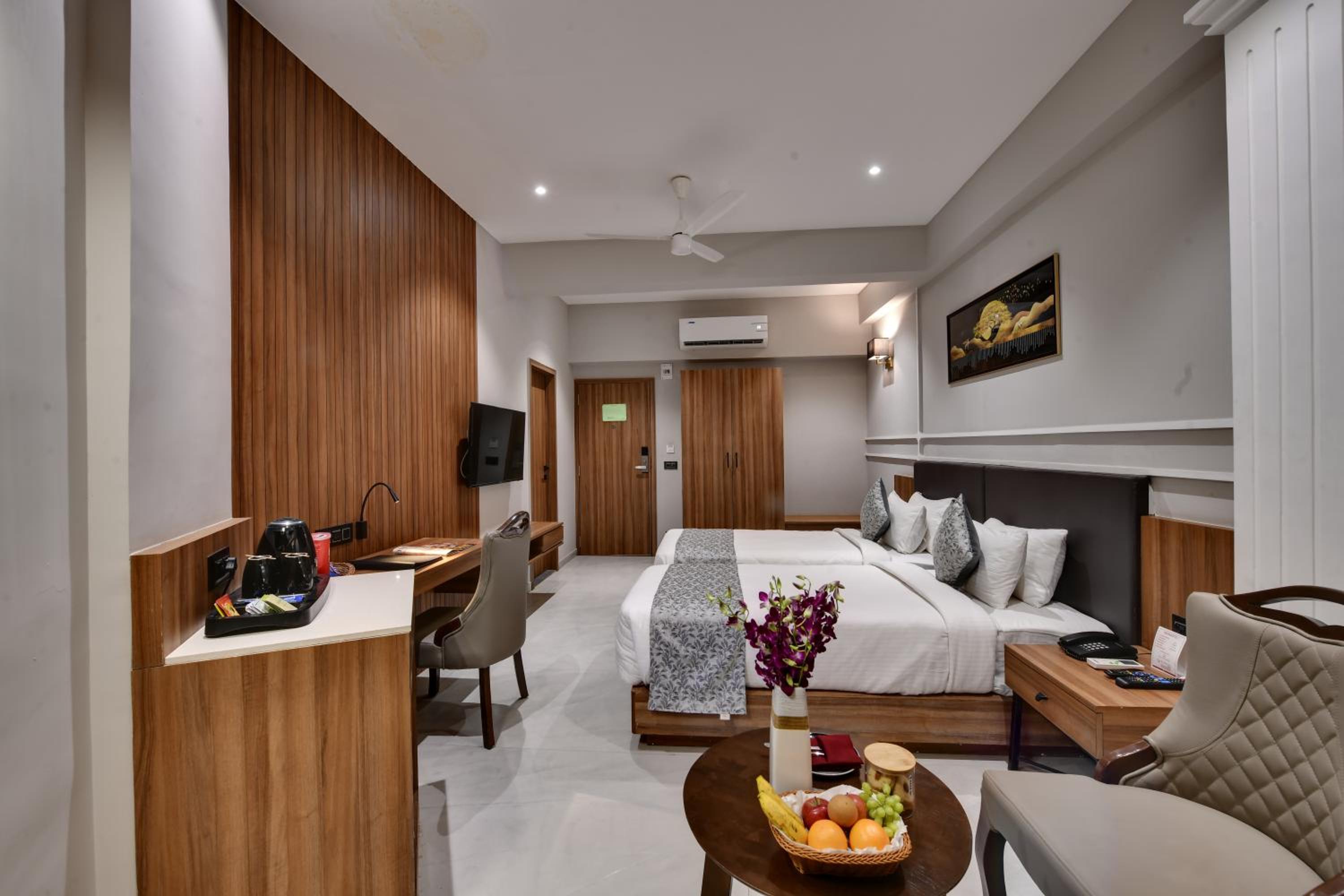 Regenta Inn Motikhavdi Jamnagar