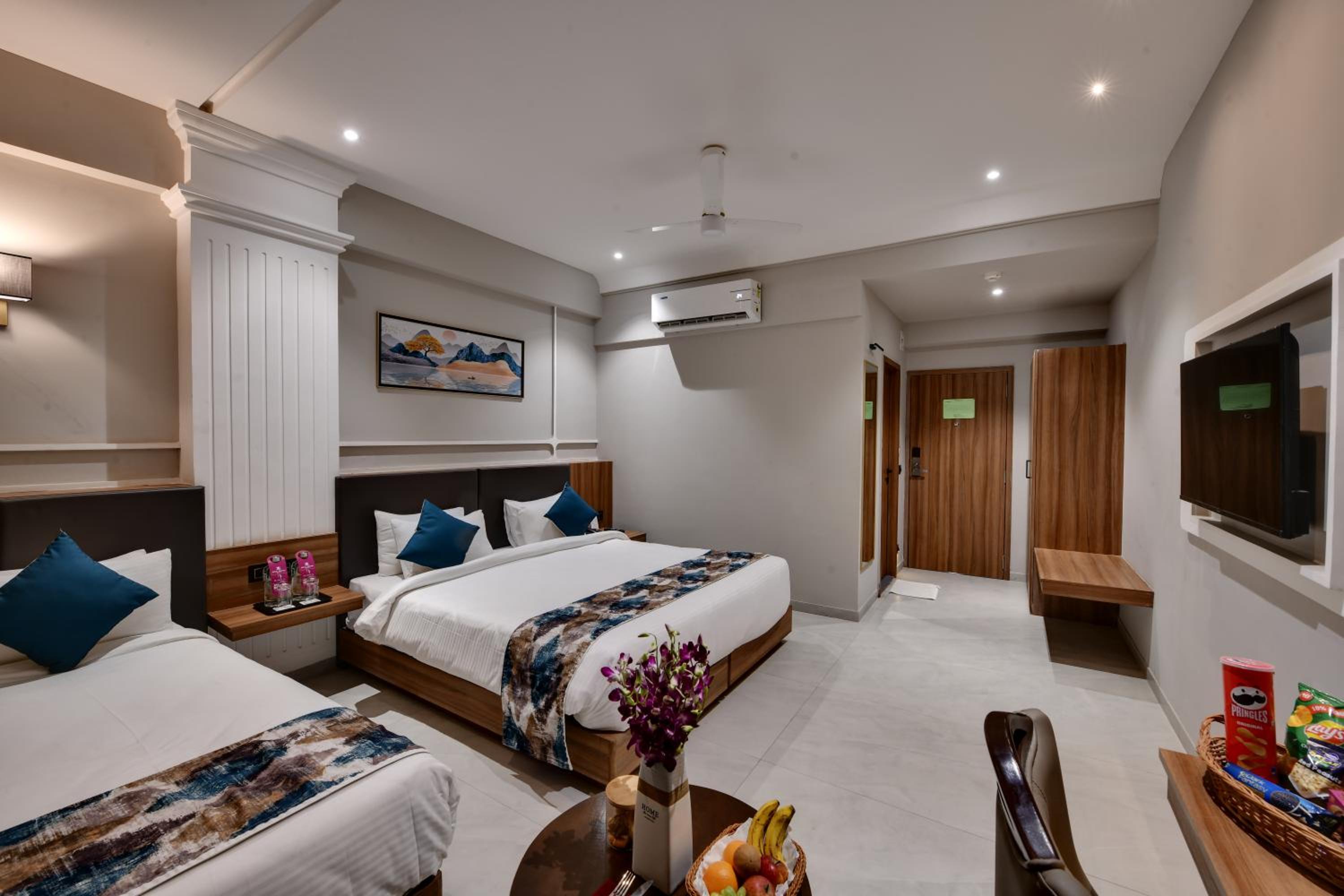 Regenta Inn Motikhavdi Jamnagar