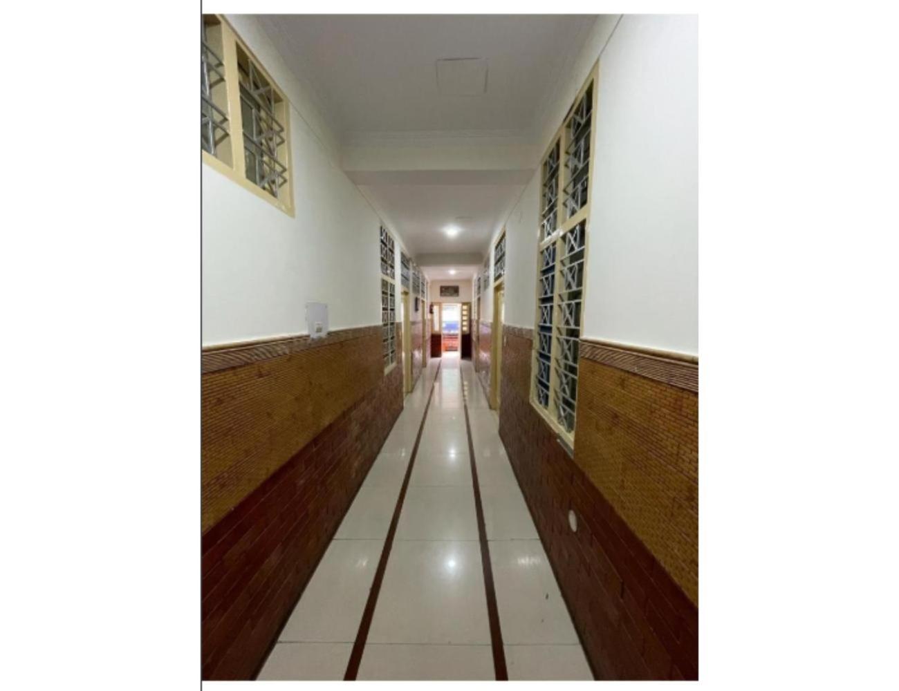 Hotel Valley Inn, Srinagar