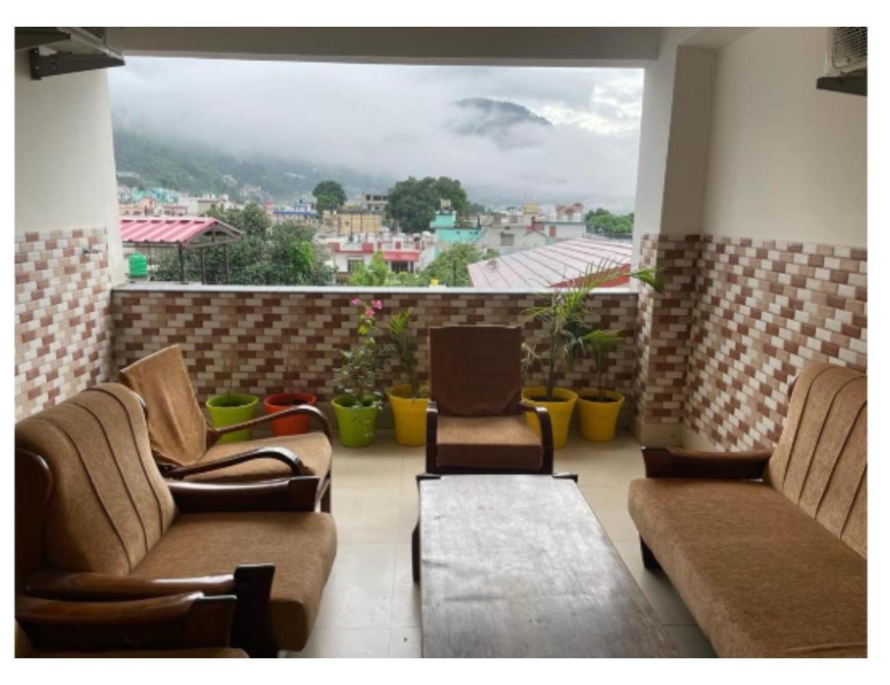 Hotel Valley Inn, Srinagar