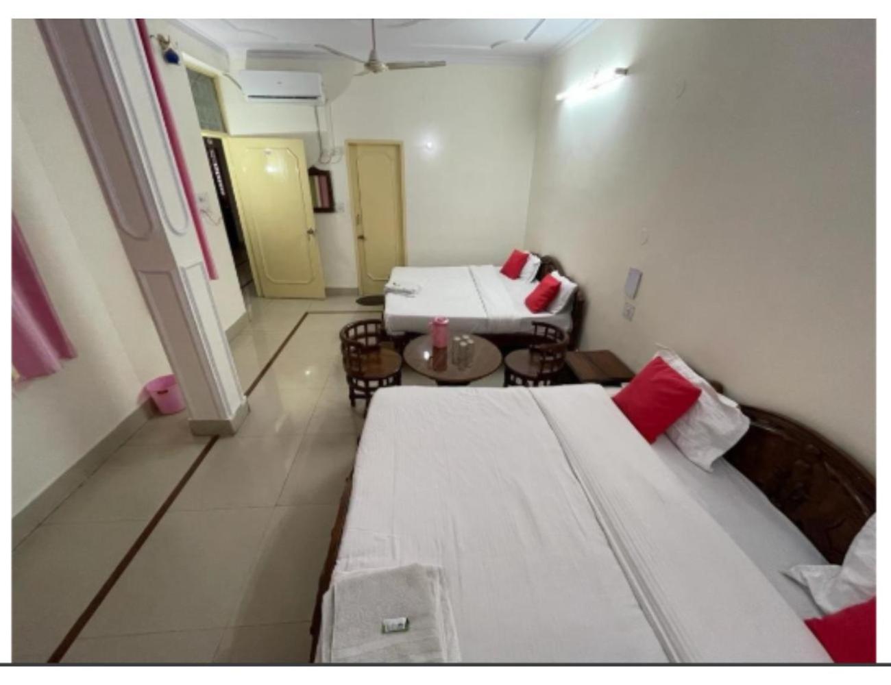 Hotel Valley Inn, Srinagar