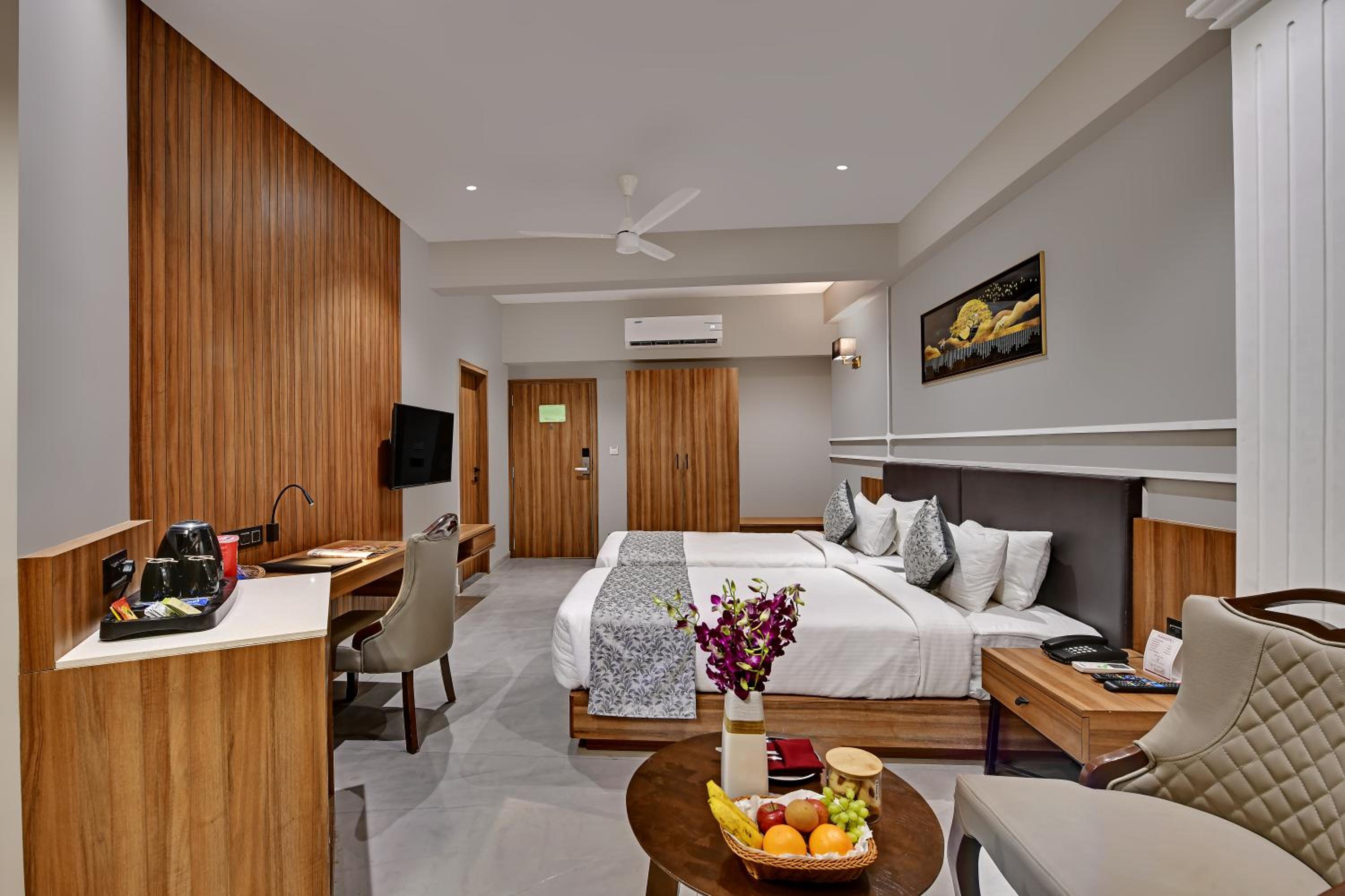 Regenta Inn Motikhavdi Jamnagar