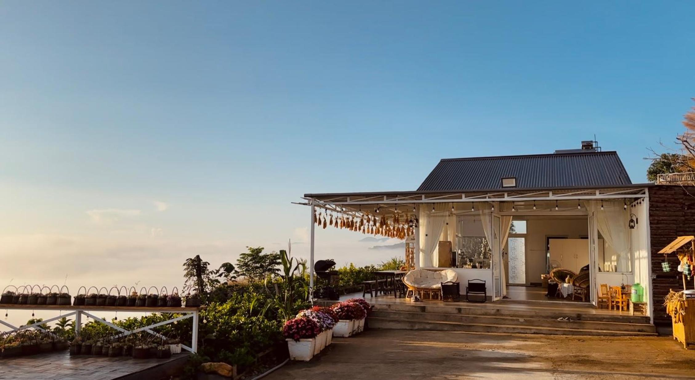 THỎ NON GARDEN CLOUDY OCEAN VIEW