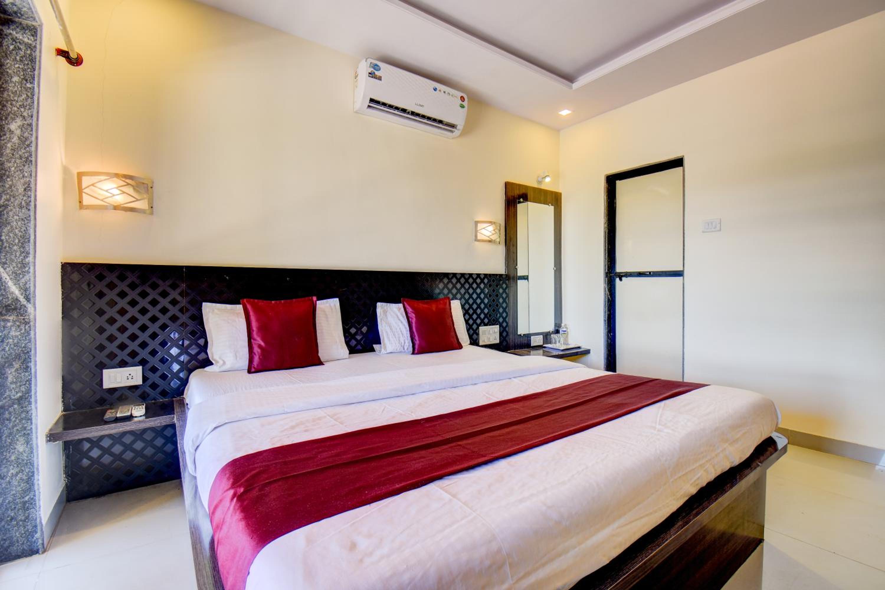 New Jijau Residency, Mahabaleshwar view 4