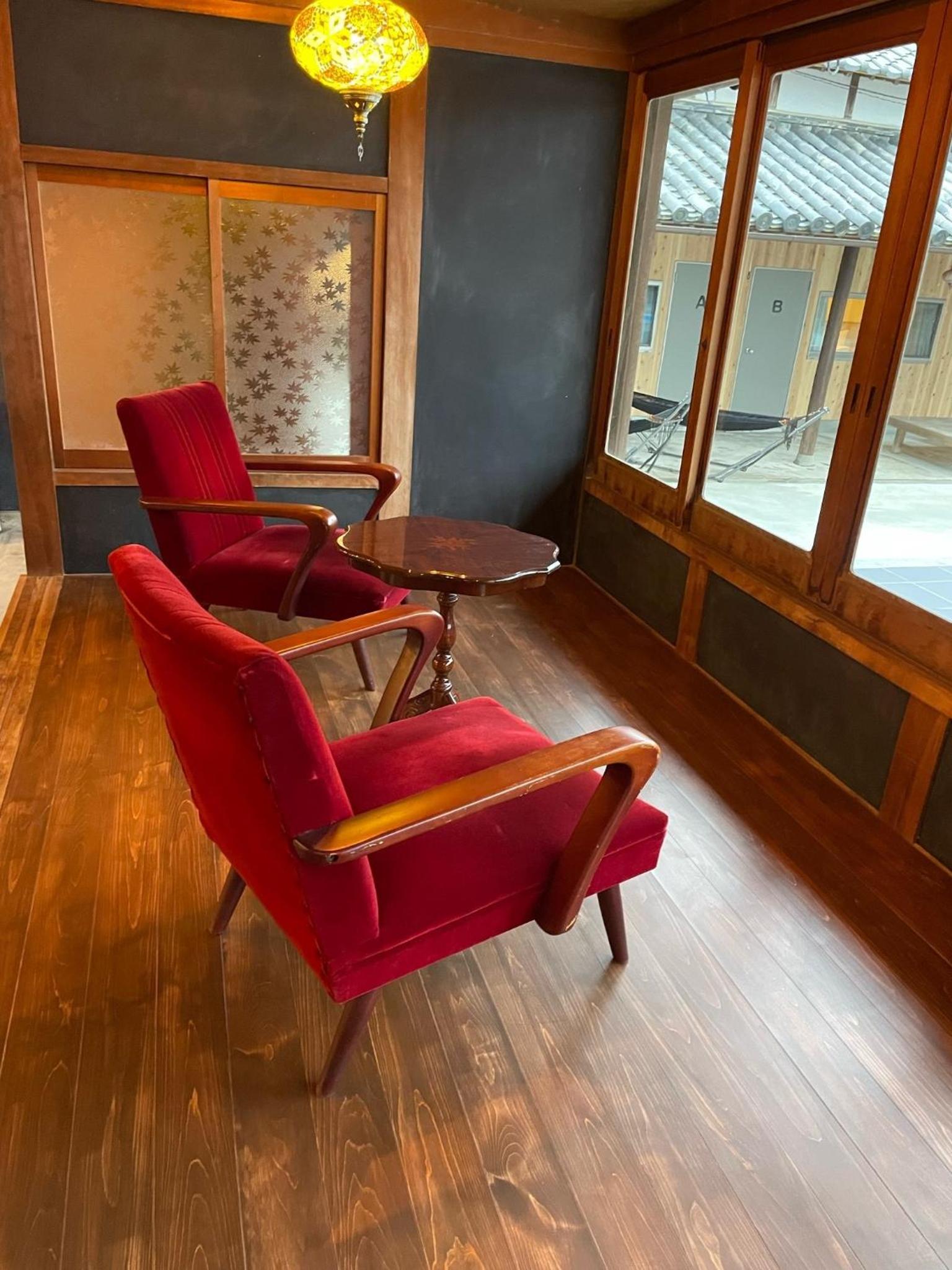 lounge
