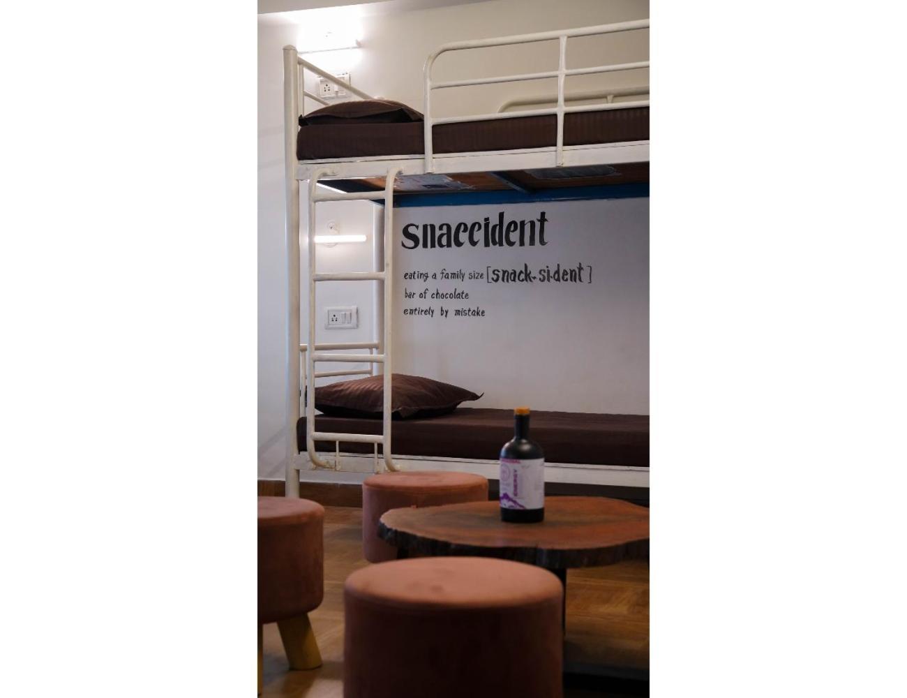 Event-First Bunkotel