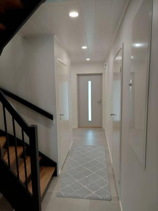 Modern 64m2 apartment - Sauna, Jacuzzi, near Ski Center view 3
