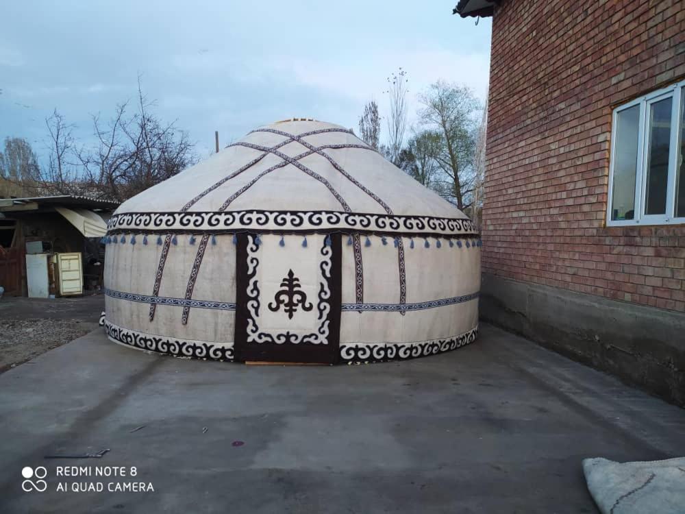 Soorohbai tur yurt camp