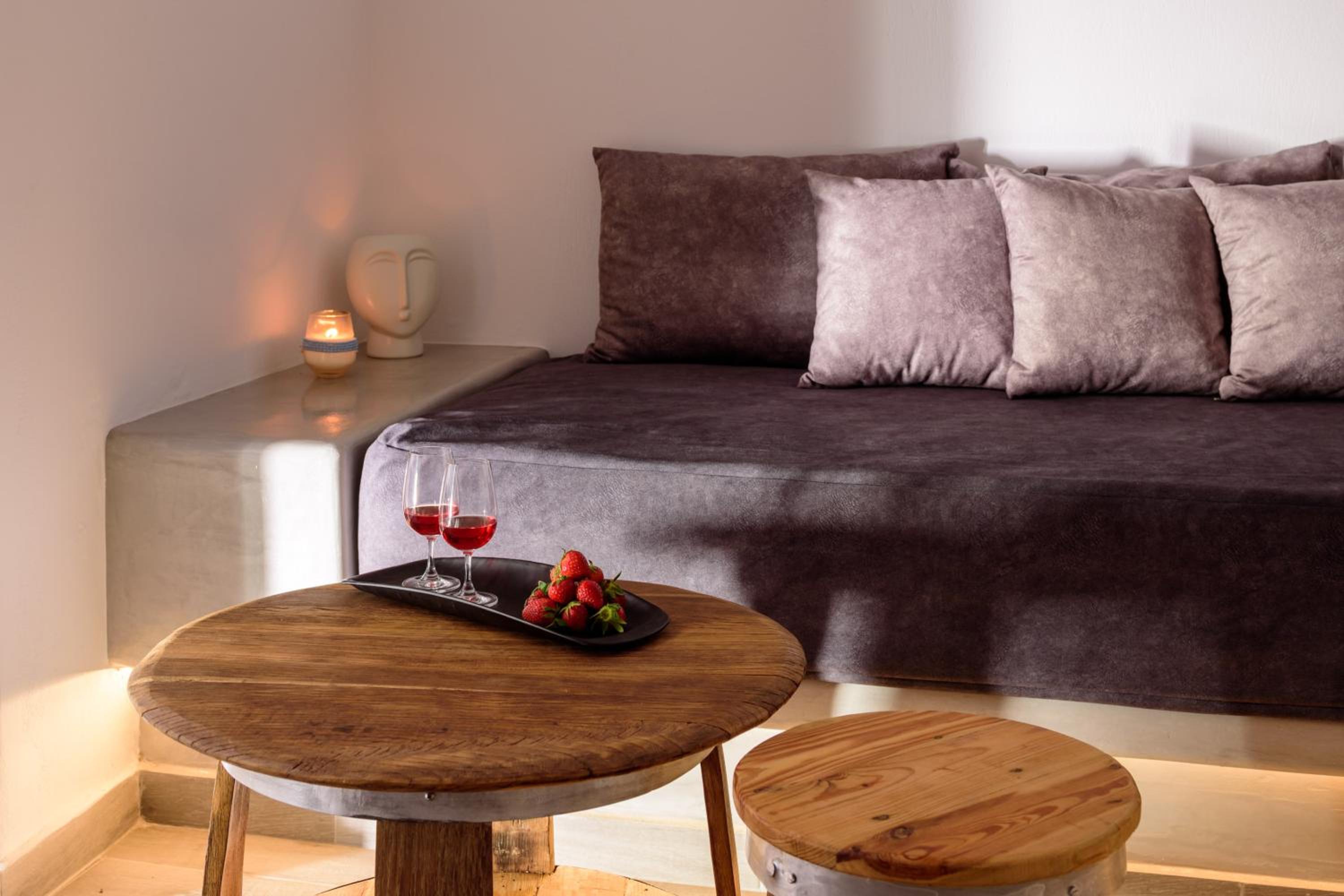 Athiri Luxury Suites