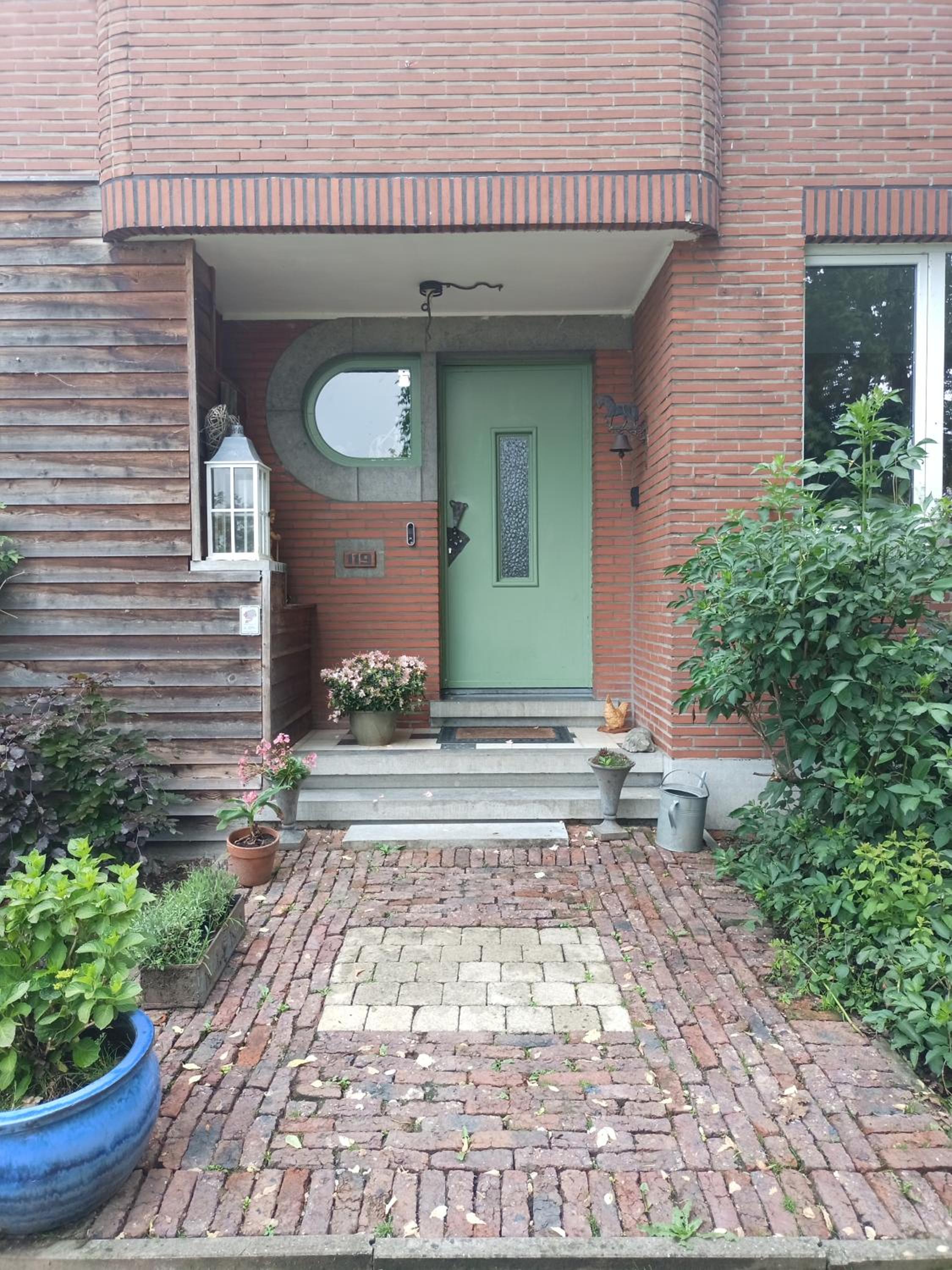 B&B Halen, photo 23