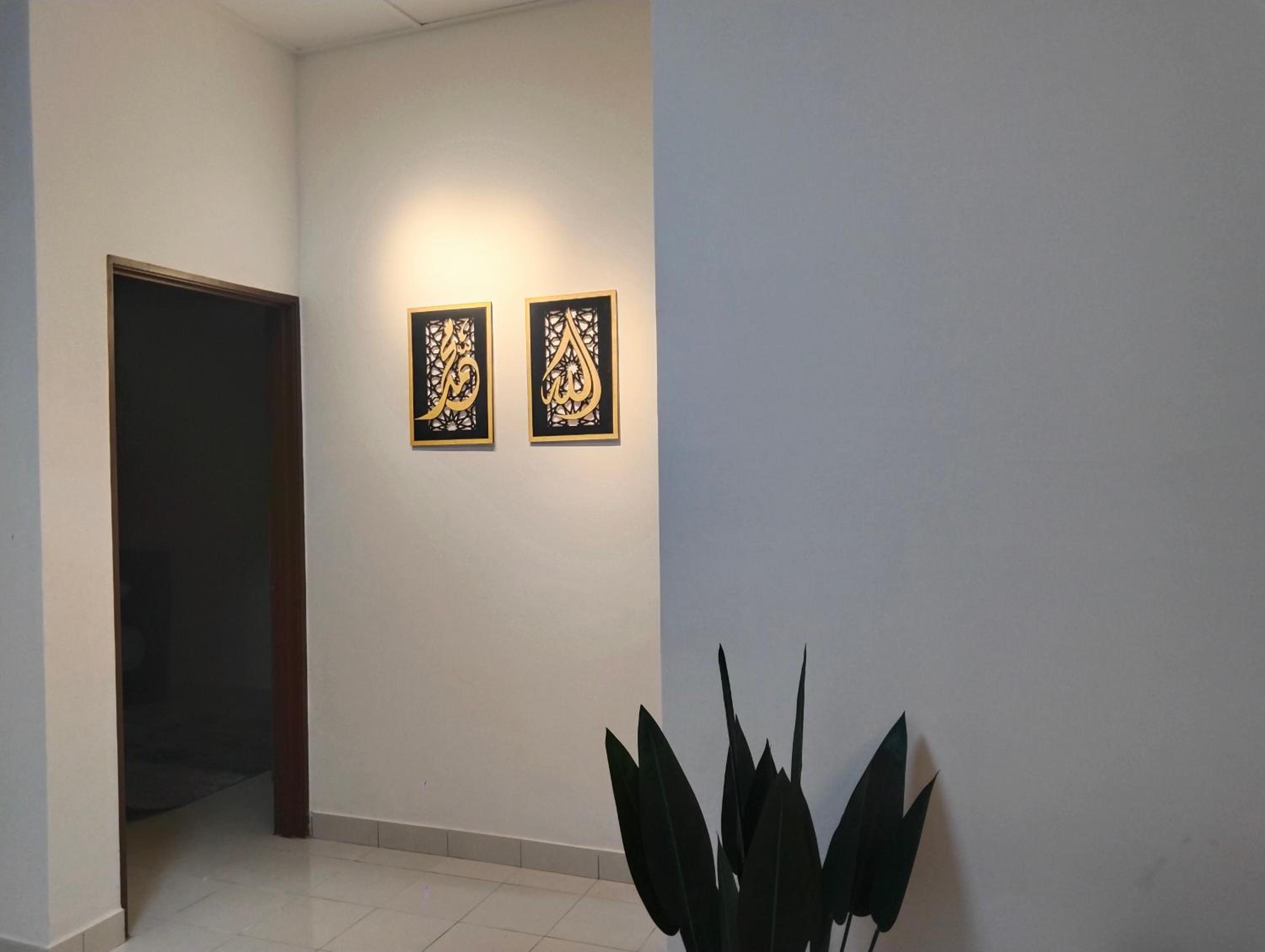 UR Homestay, Seri Iskandar
