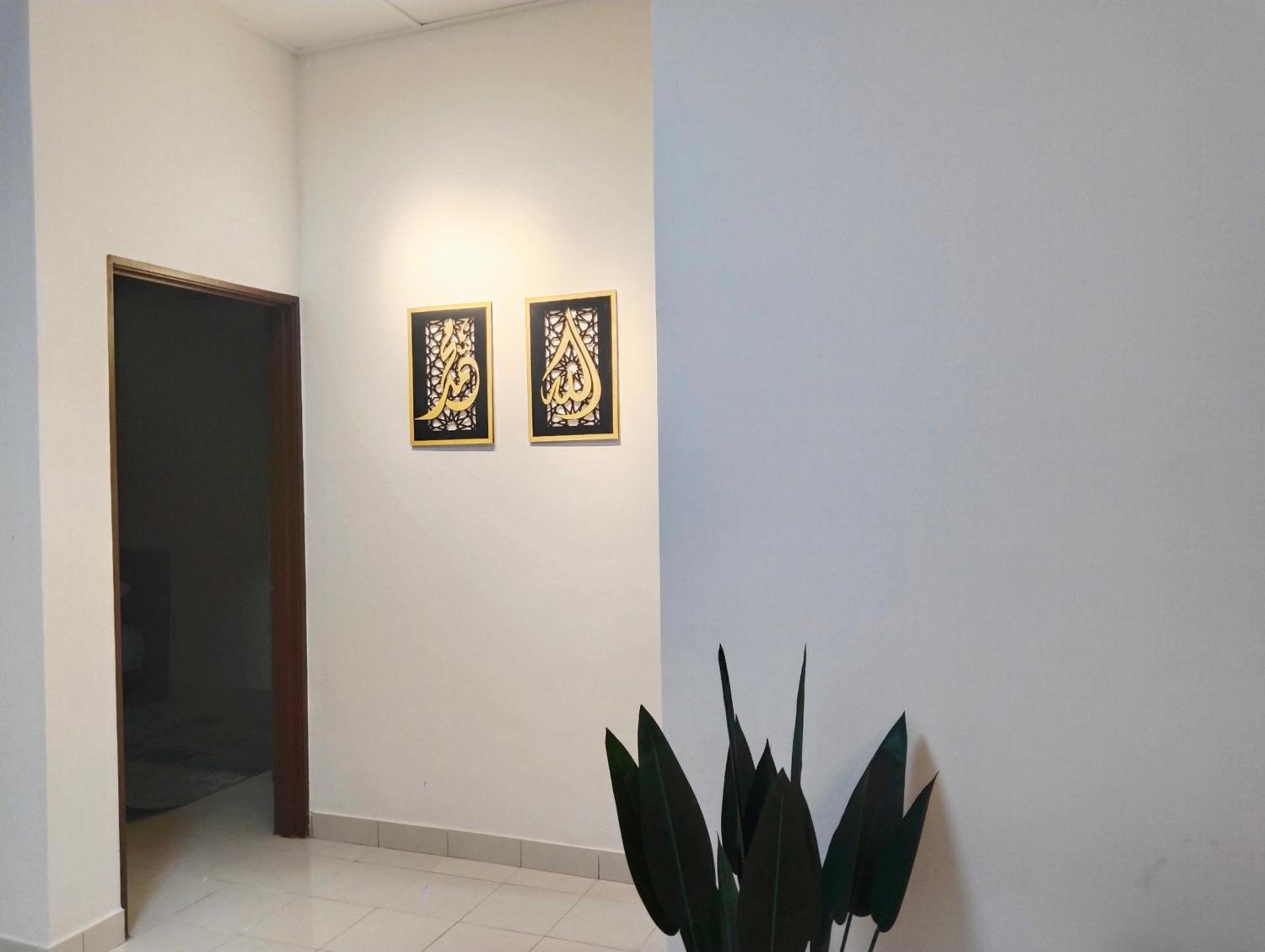 UR Homestay, Seri Iskandar