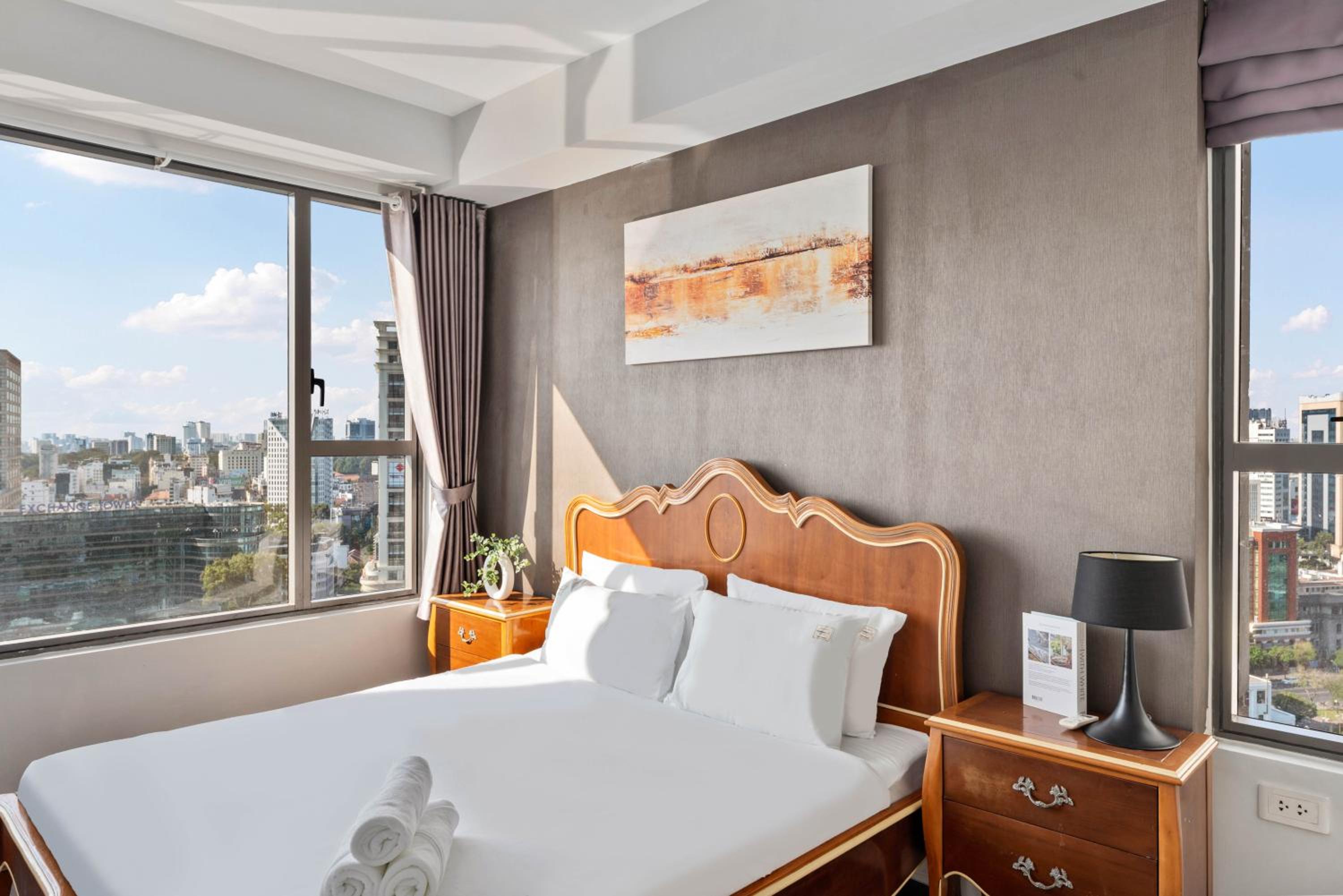 S Lux Apartment