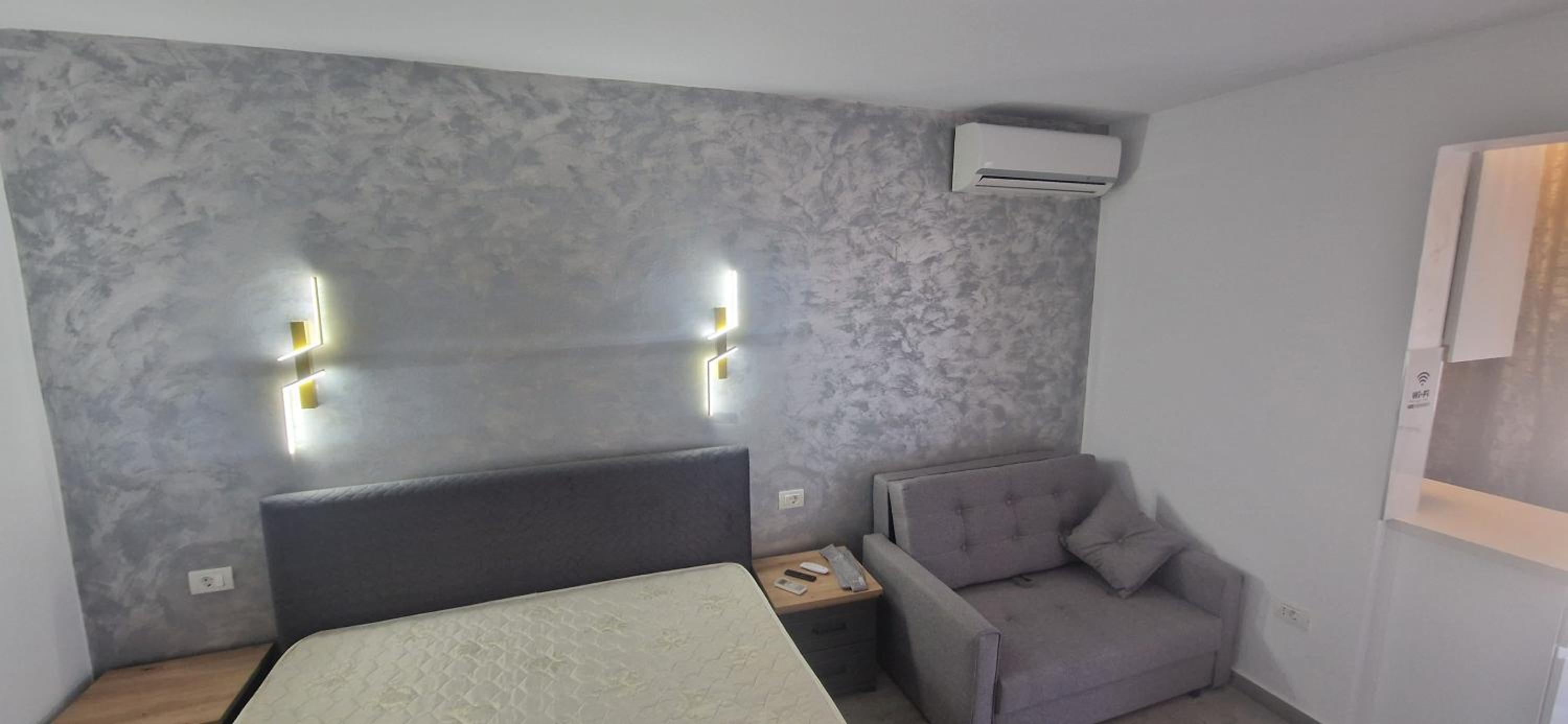 Studio Complex Alfa&Beta Saturn la parter cu terasa view 4