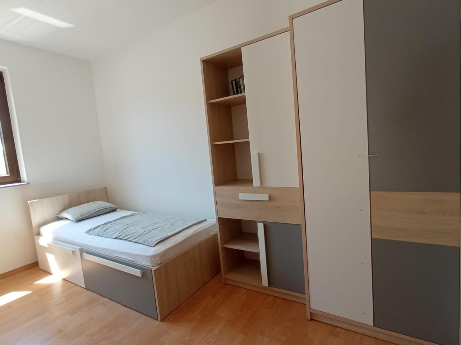 Apartman Dora