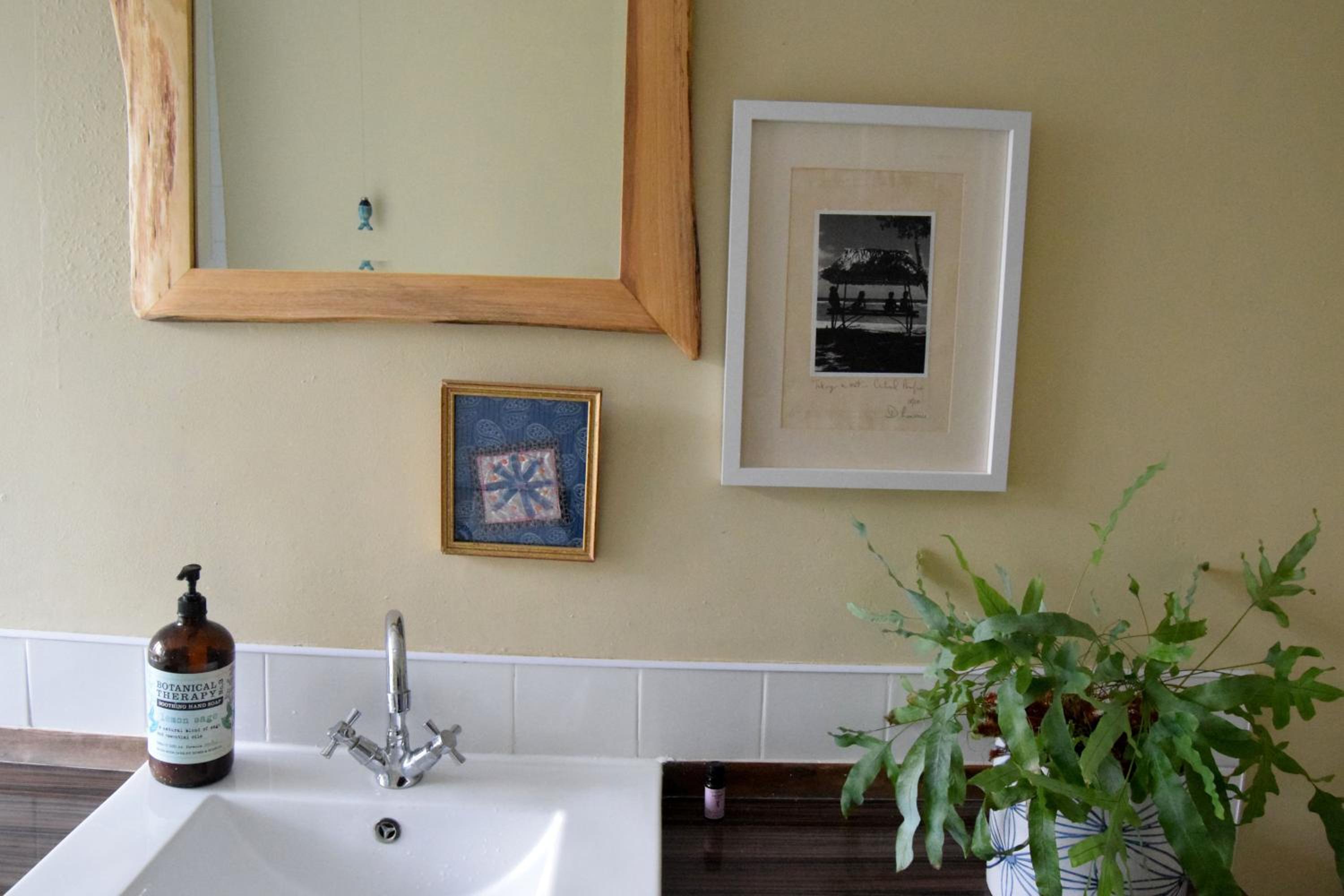 Hiraeth Homestay xxx