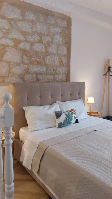 Rafaela 2 floor suite view 3