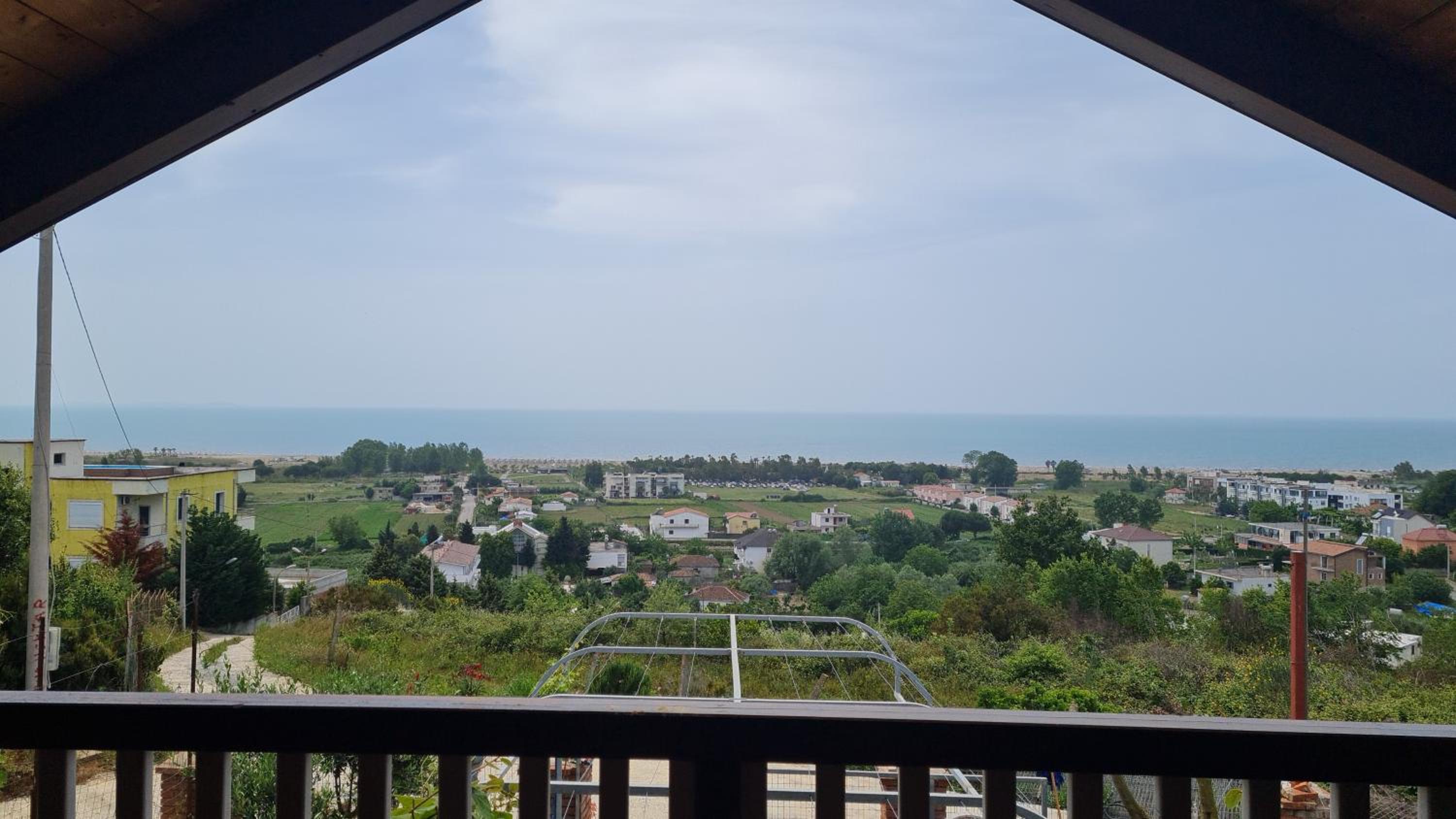 Sol Apartments Gjiri Lalzit
